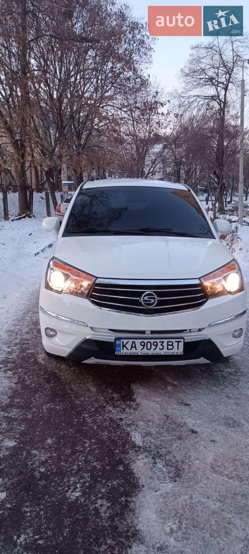SsangYong Korando Turismo 2016 VIN KPBKJ2AE1GP114096 фото оголошення 4 з 25