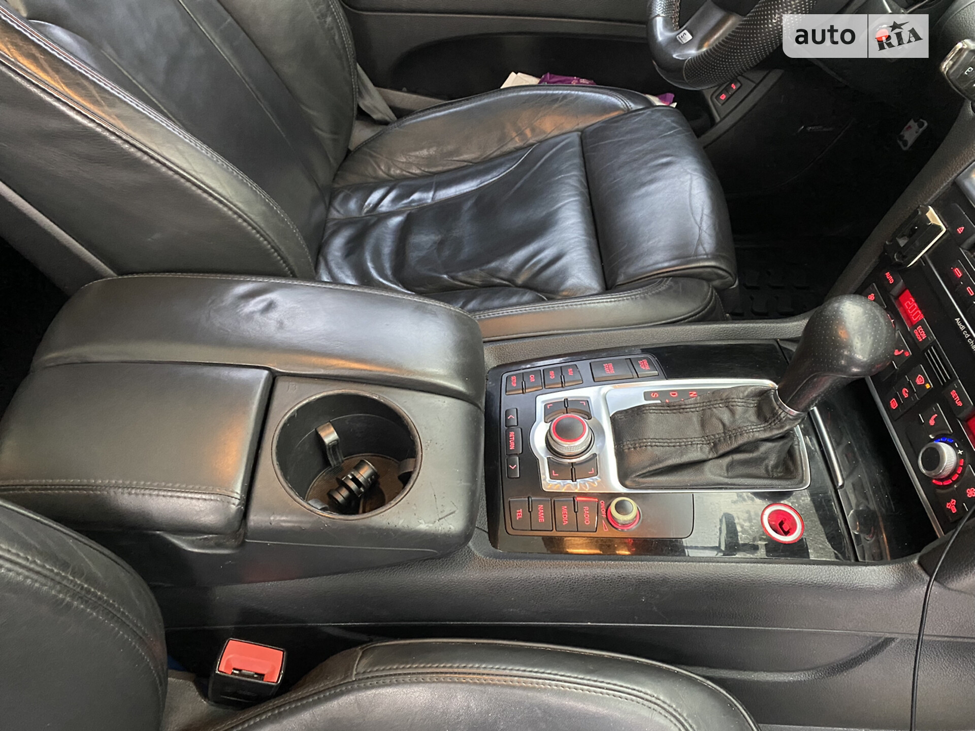 Audi Q7 2008 VIN WAUZZZ4L98D058146 фото оголошення 32 з 80