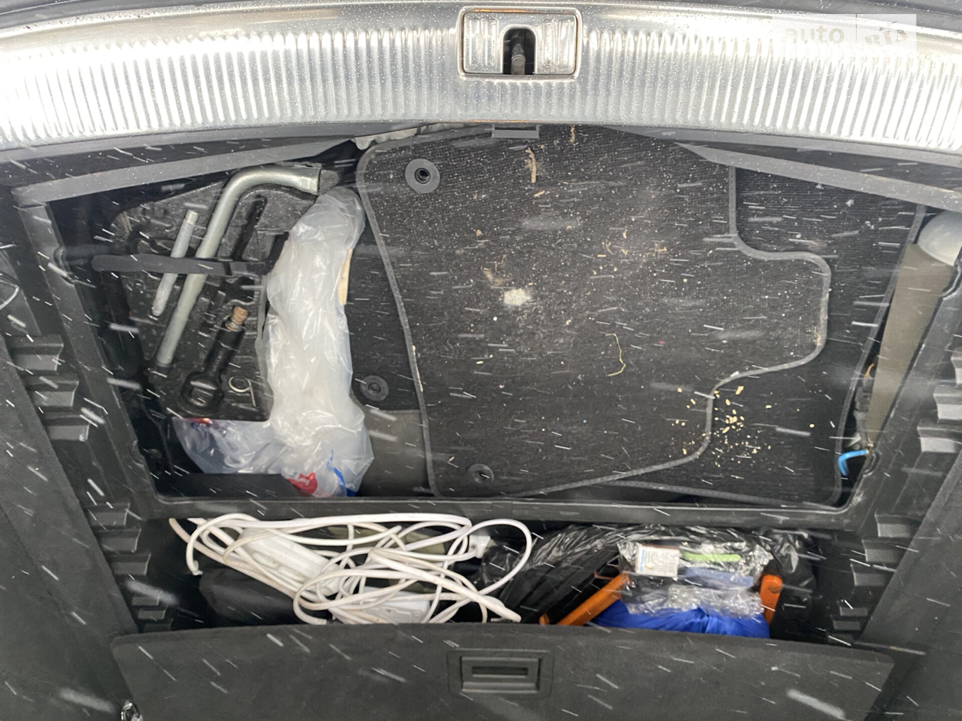 Audi Q7 2008 VIN WAUZZZ4L98D058146 фото оголошення 50 з 80