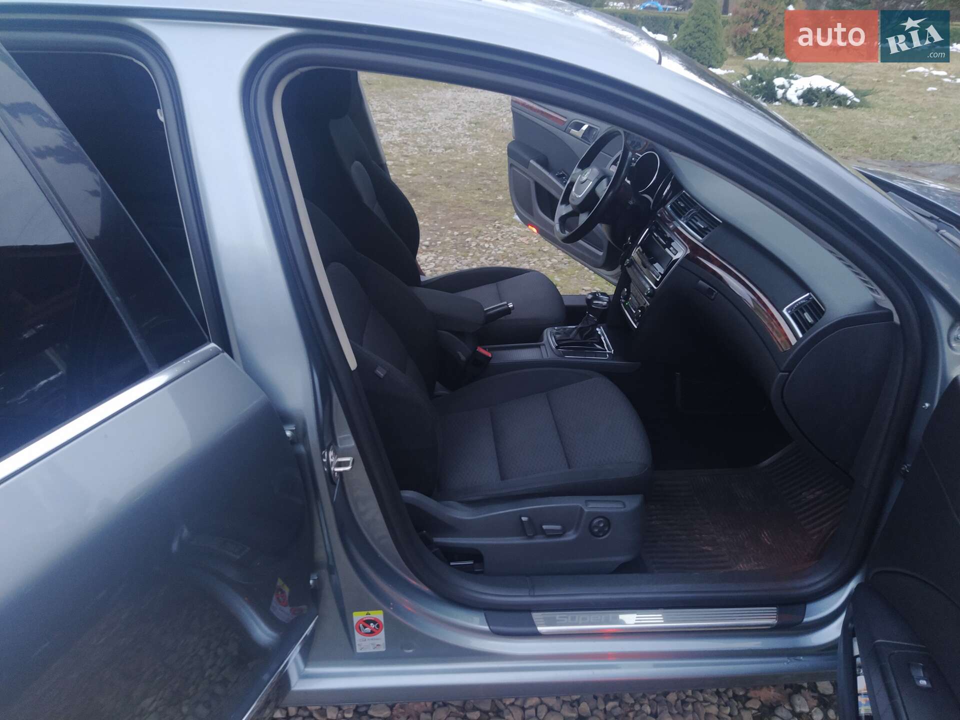 Skoda Superb 2010 VIN Y6UAB43T4AB300075 фото оголошення 7 з 18