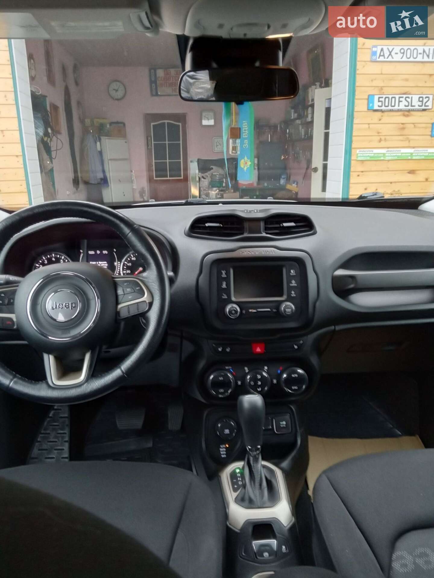 Jeep Renegade 2015 VIN ZACCJBBT8FPB76987 фото оголошення 4 з 6