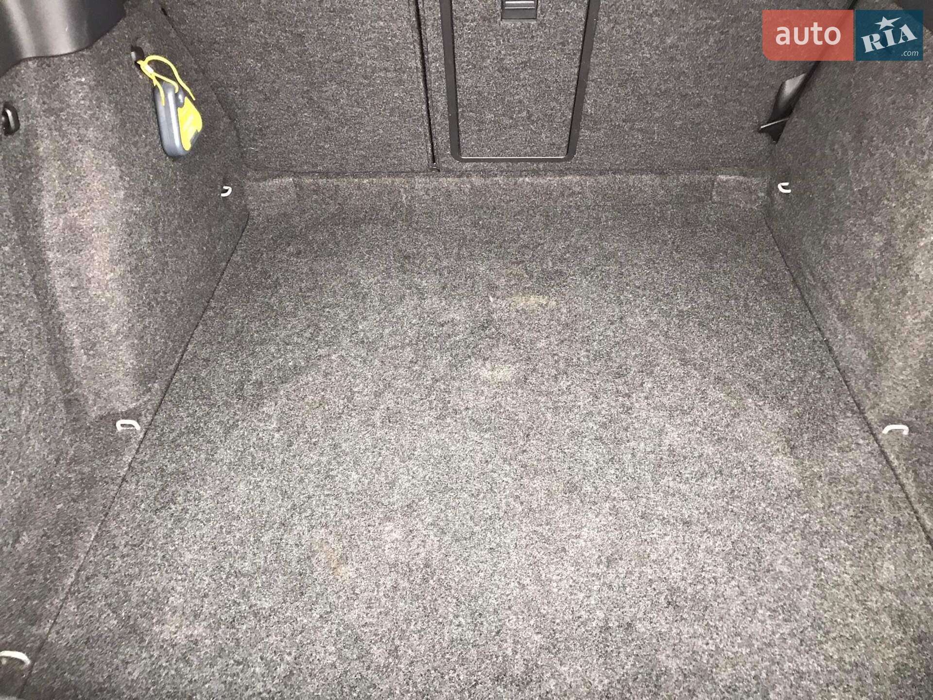 Skoda Octavia 2010 VIN TMBHT61Z1B2027063 фото оголошення 9 з 18