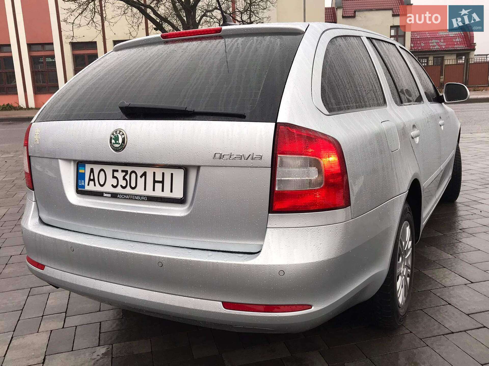 Skoda Octavia 2010 VIN TMBHT61Z1B2027063 фото оголошення 11 з 18