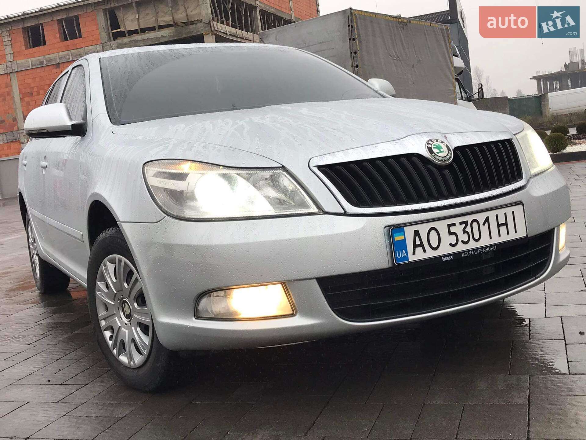 Skoda Octavia 2010 VIN TMBHT61Z1B2027063 фото оголошення 12 з 18
