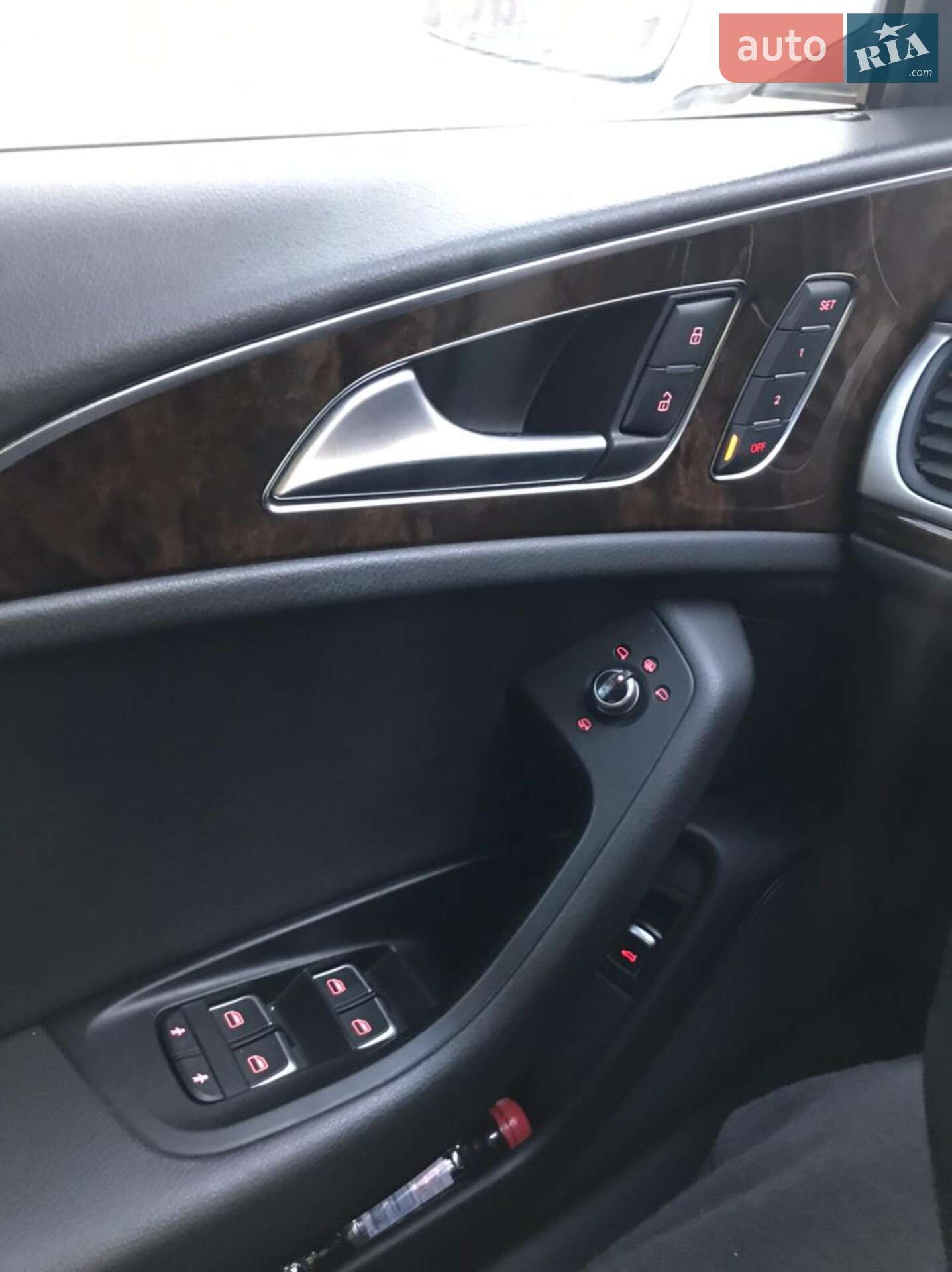 Audi A6 2015 VIN WAUGFAFC4GN007225 фото оголошення 6 з 15