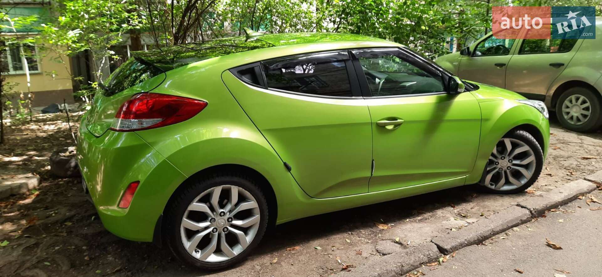Hyundai Veloster 2011 VIN KMHTC61CBCU027100 фото оголошення 7 з 9
