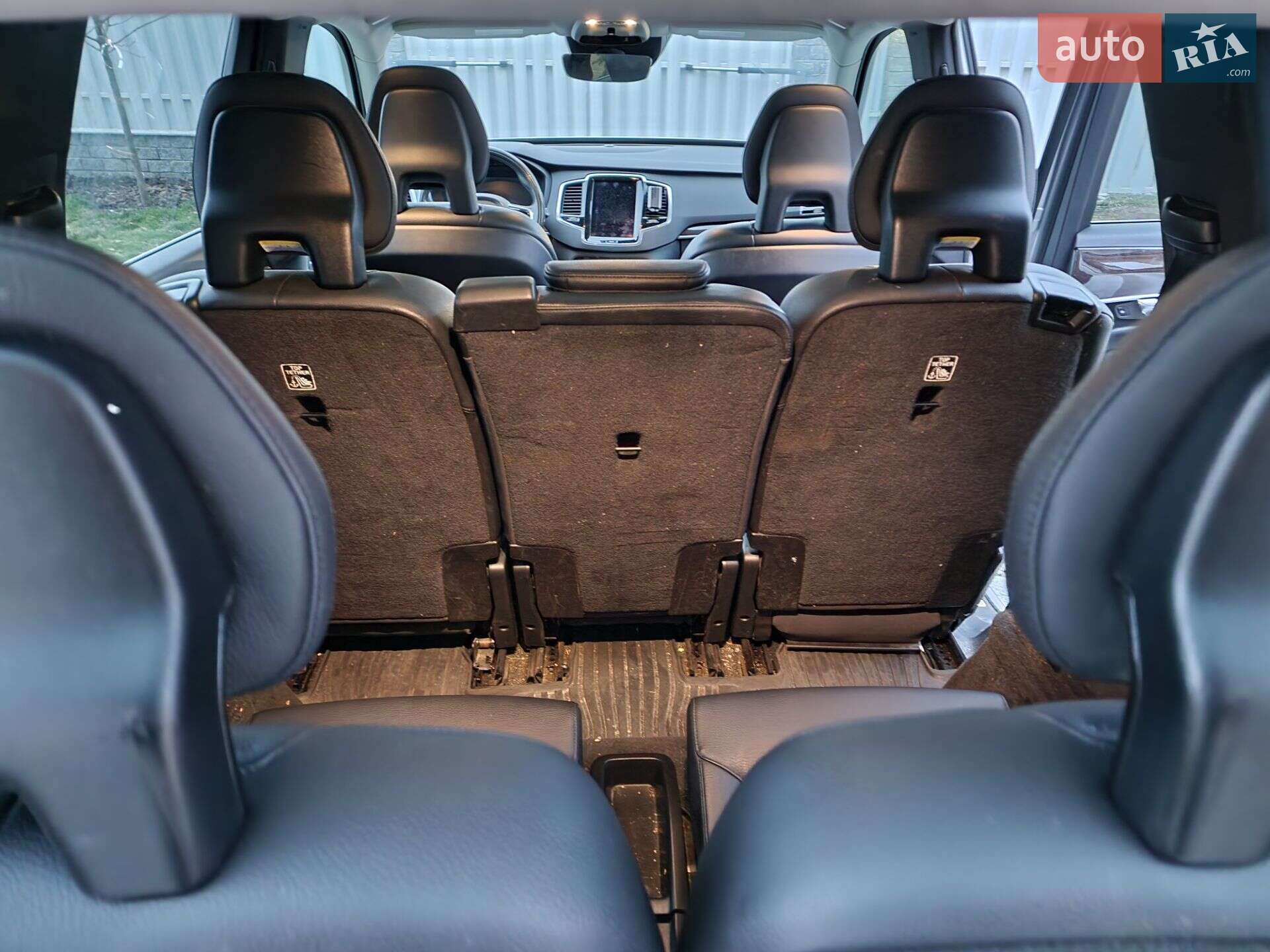Volvo XC90 2015 VIN YV4A22PK0G1052327 фото оголошення 3 з 22