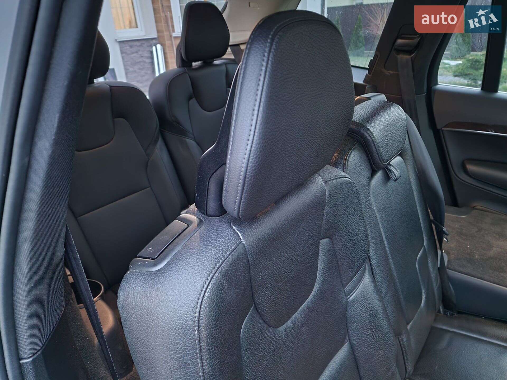 Volvo XC90 2015 VIN YV4A22PK0G1052327 фото оголошення 6 з 22