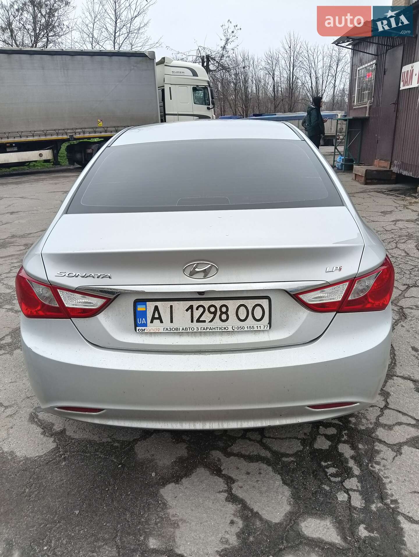 Hyundai Sonata 2016 VIN KMHEC41LBGA685608 фото оголошення 2 з 8