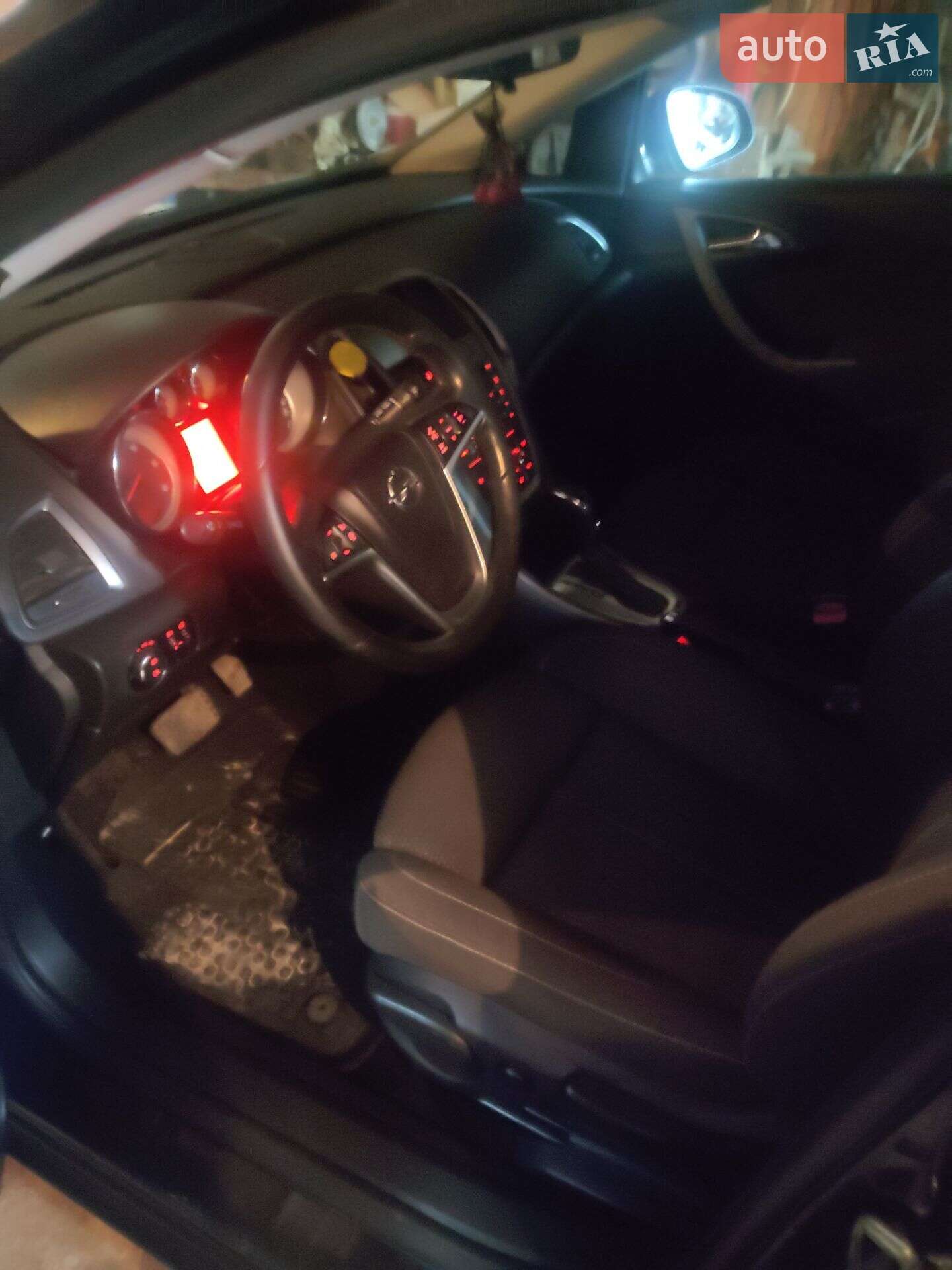 Opel Astra 2013 VIN W0LPD8EN5E8008043 фото оголошення 10 з 11