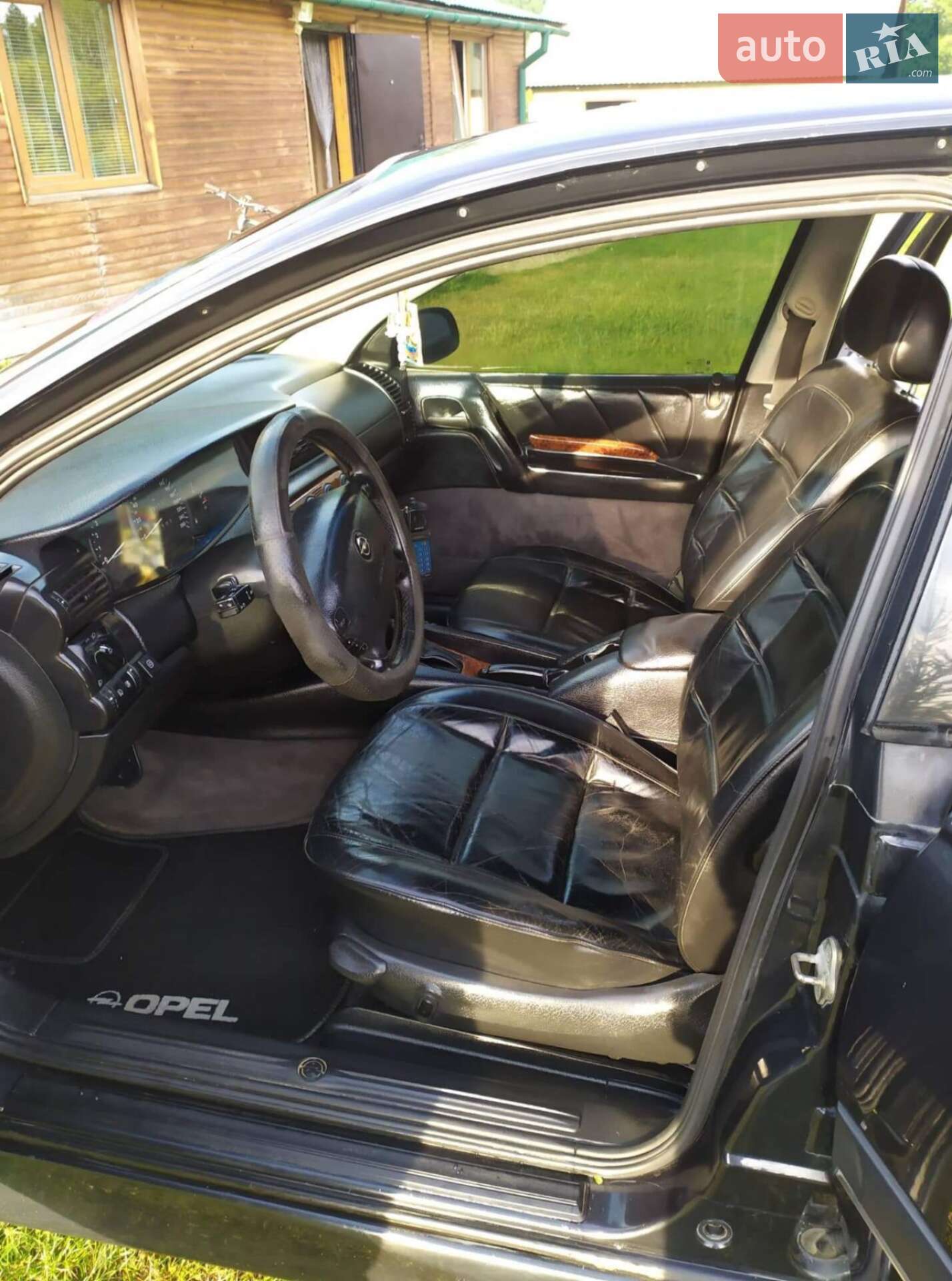 Opel Omega 1998 VIN W0L0VBM69W1178752 фото оголошення 3 з 26