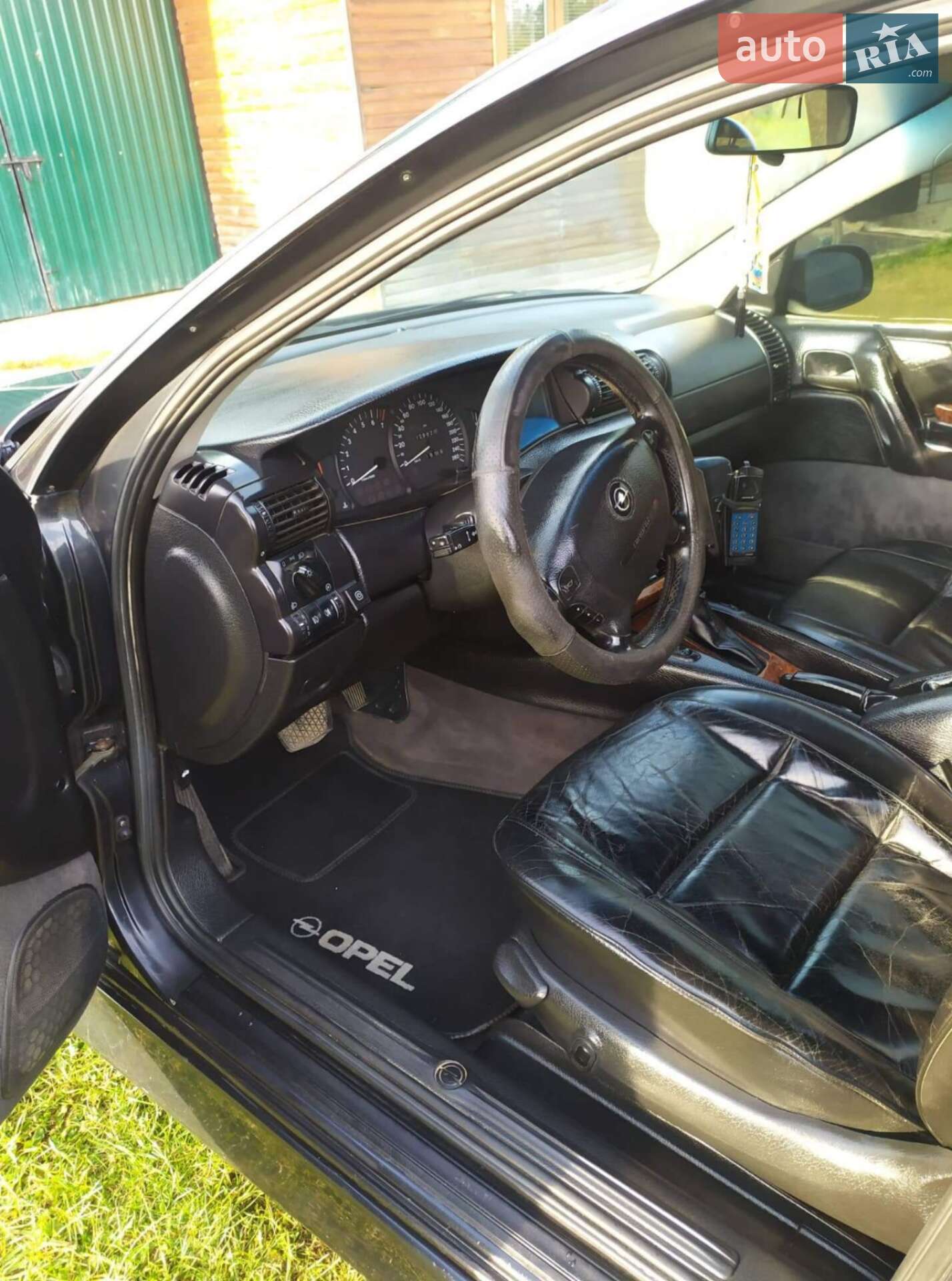 Opel Omega 1998 VIN W0L0VBM69W1178752 фото оголошення 6 з 26