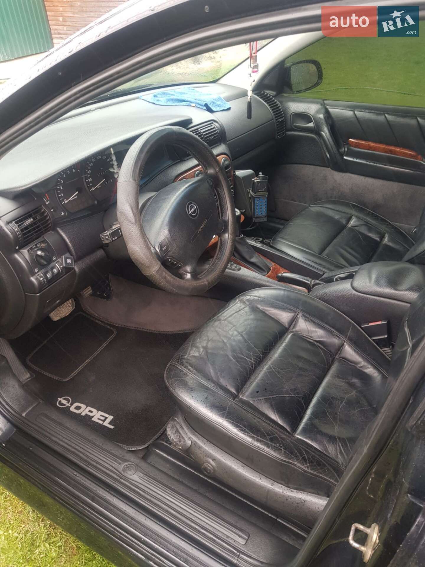 Opel Omega 1998 VIN W0L0VBM69W1178752 фото оголошення 14 з 26