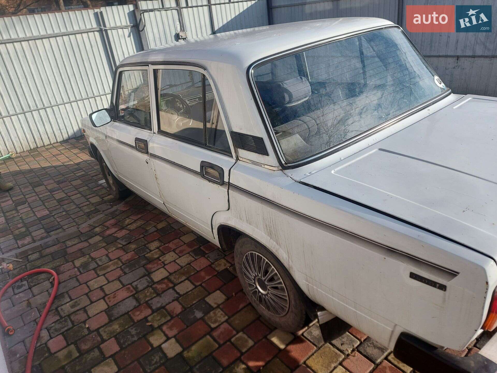 ВАЗ / Lada 2105 1981 VIN XTA210500B0019259 фото оголошення 5 з 13