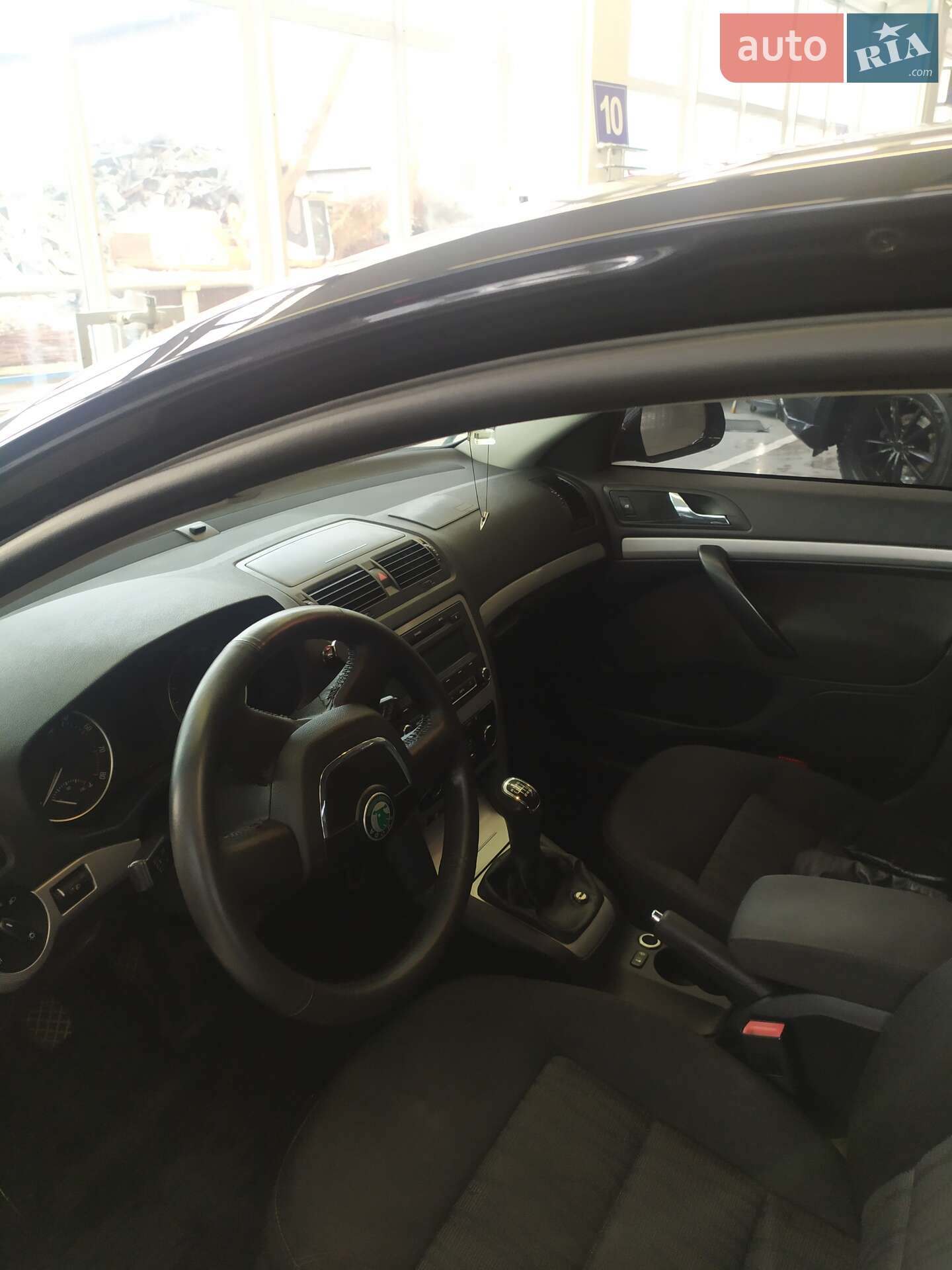 Skoda Octavia 2011 VIN TMBBK41Z0CB153378 фото оголошення 5 з 16