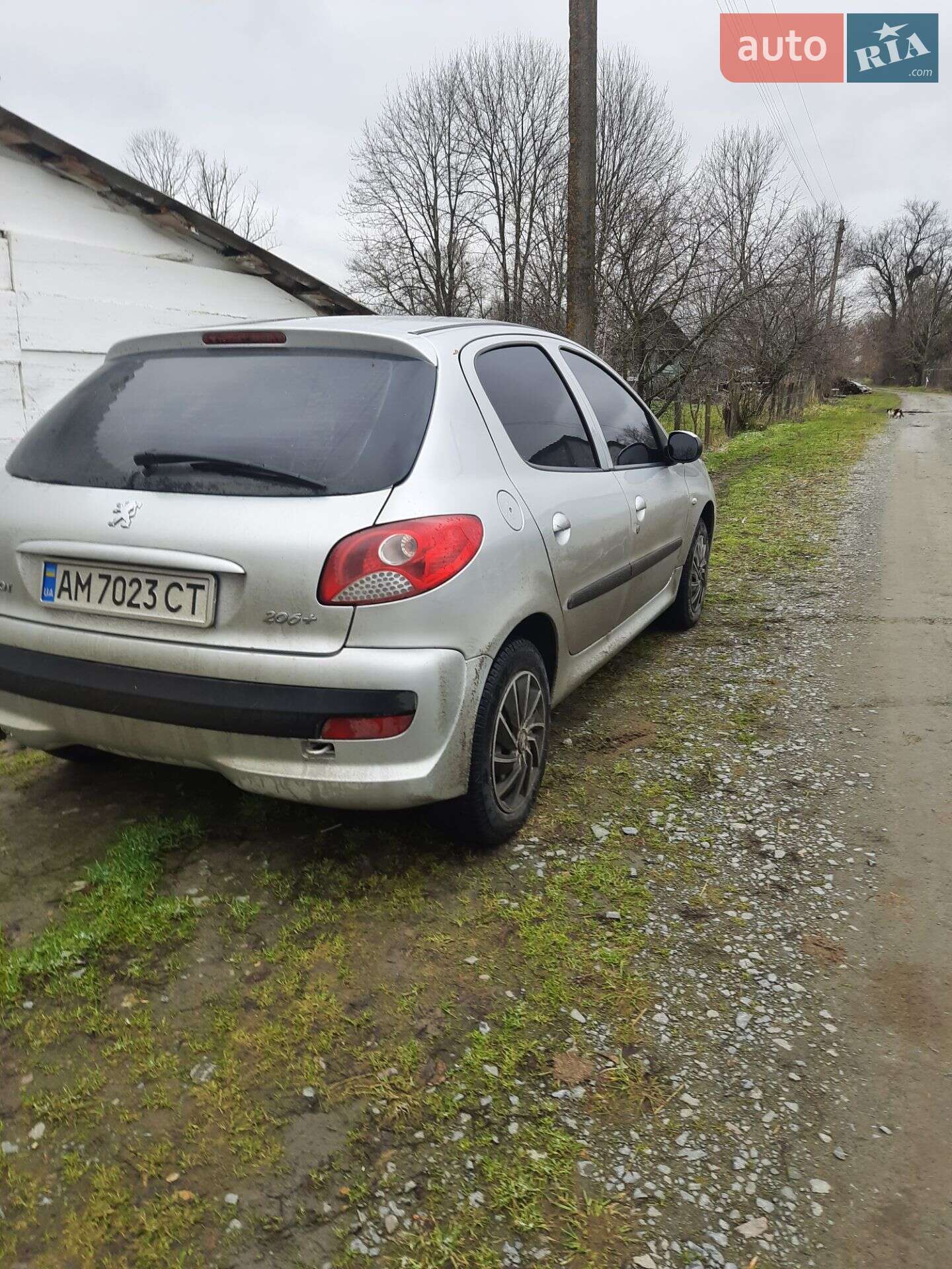 Peugeot 206 2010 VIN VF32M8HZAAY111879 фото оголошення 3 з 12