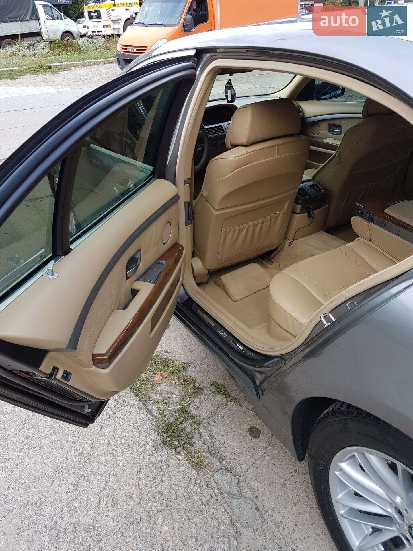BMW 7 Series 2003 VIN WBAGN61050DP90337 фото оголошення 25 з 27