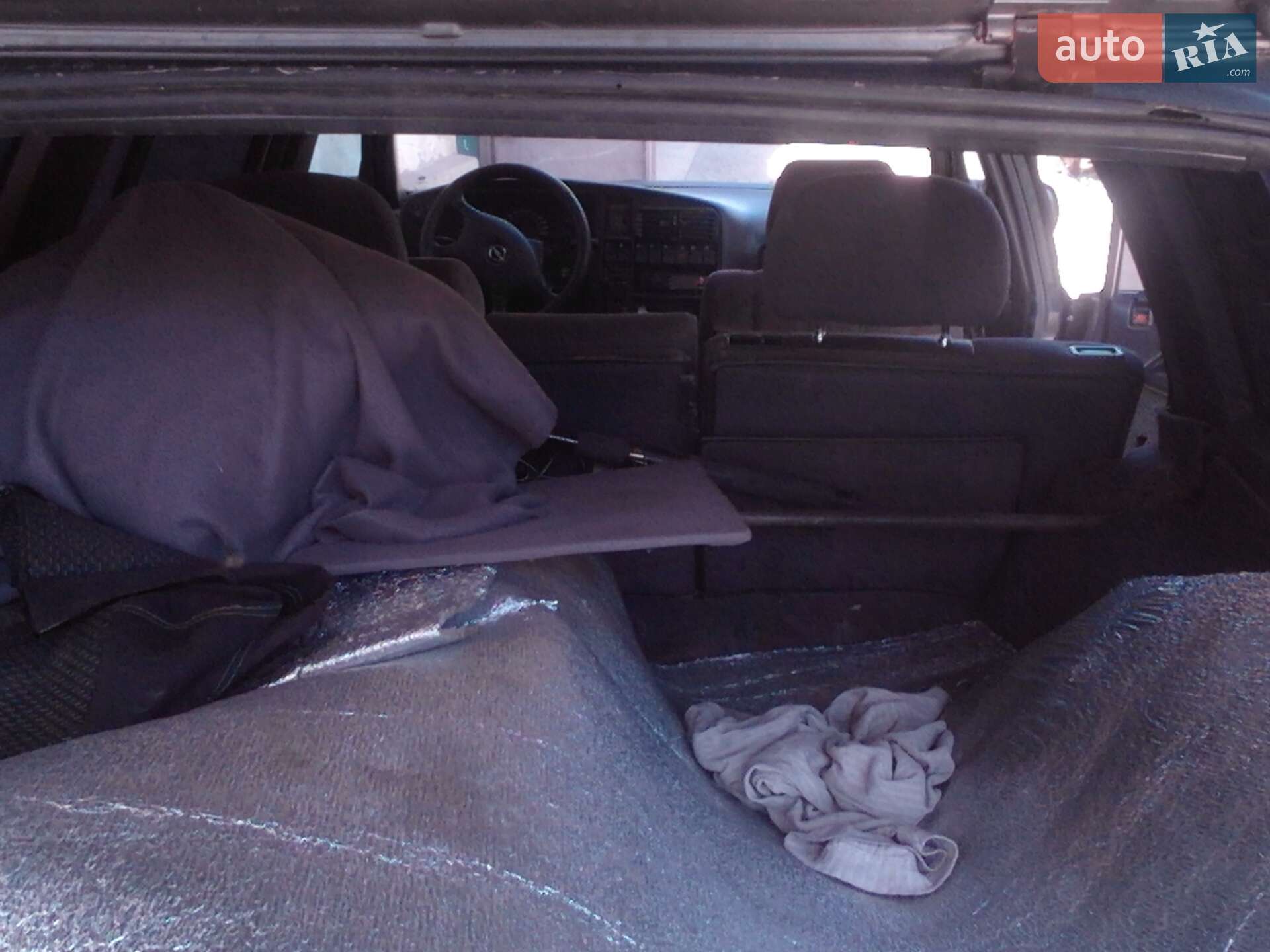 Opel Omega 1991 VIN W0L000067M1261107 фото оголошення 10 з 16