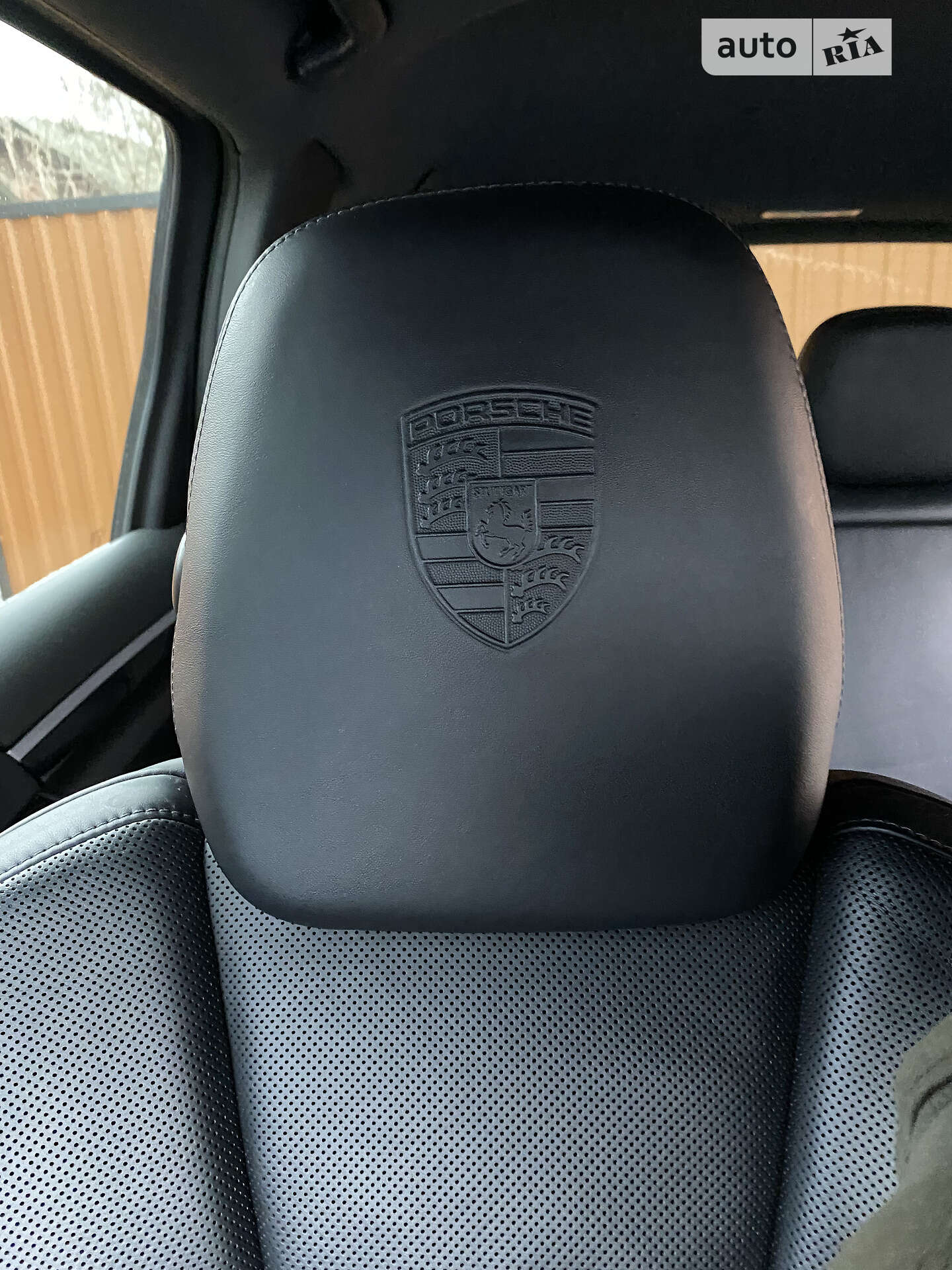 Porsche Cayenne 2015 VIN WP1AA2A28GLA04107 фото оголошення 24 з 26