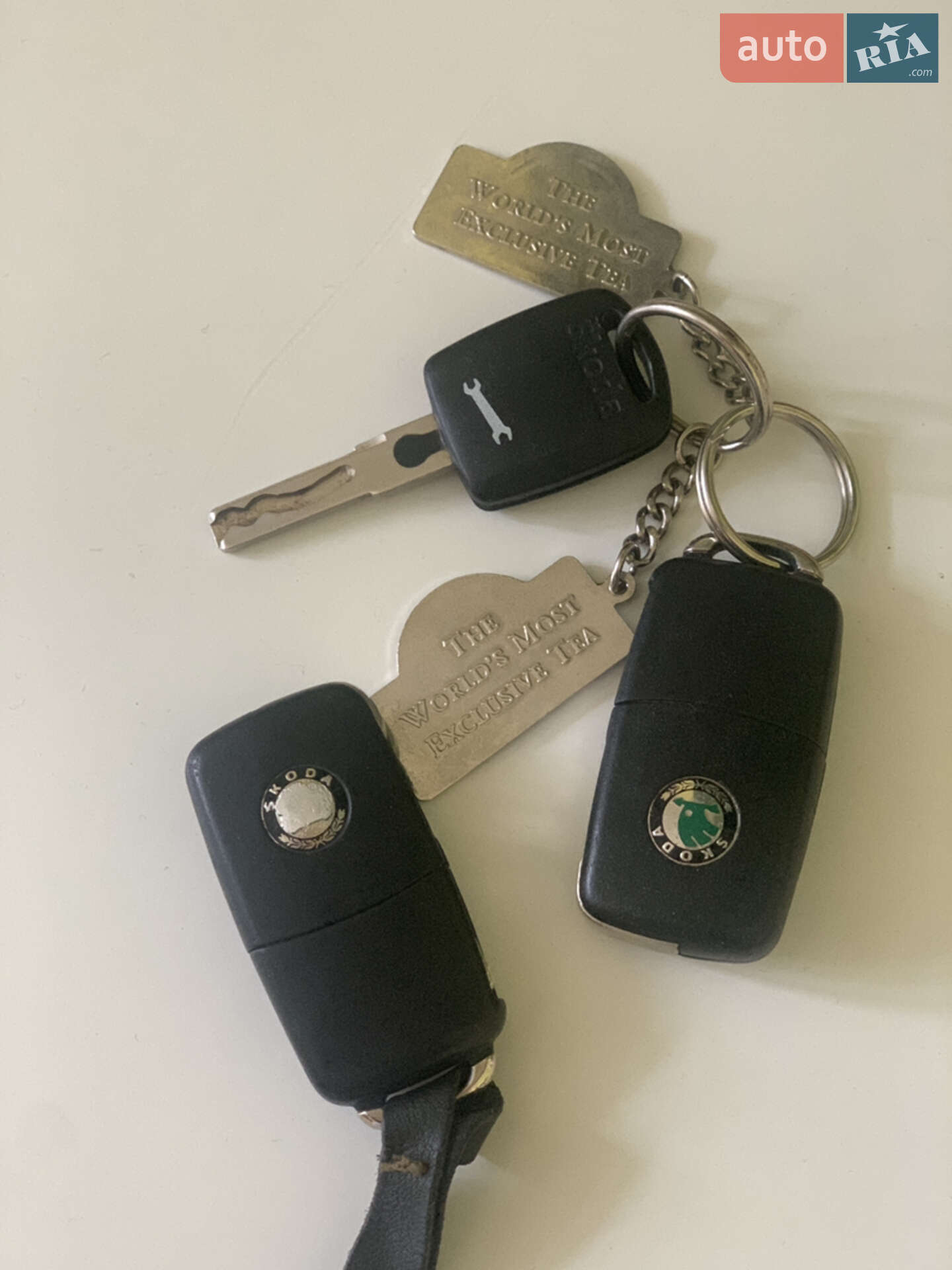 Skoda Superb 2006 VIN TMBDL23UX7B300033 фото оголошення 2 з 15
