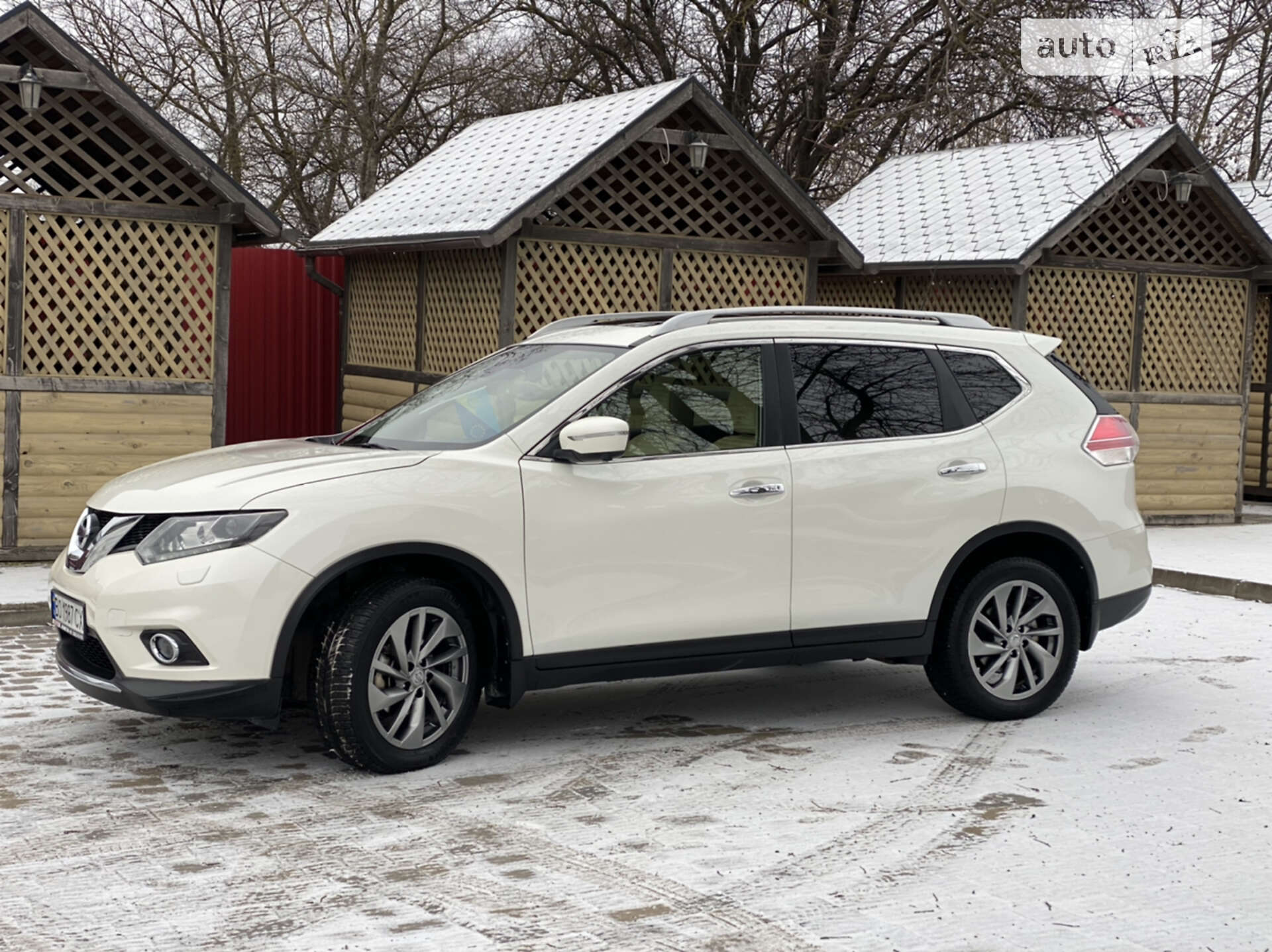 Nissan X-Trail 2015 VIN JN1TANT32U0000644 фото оголошення 12 з 65