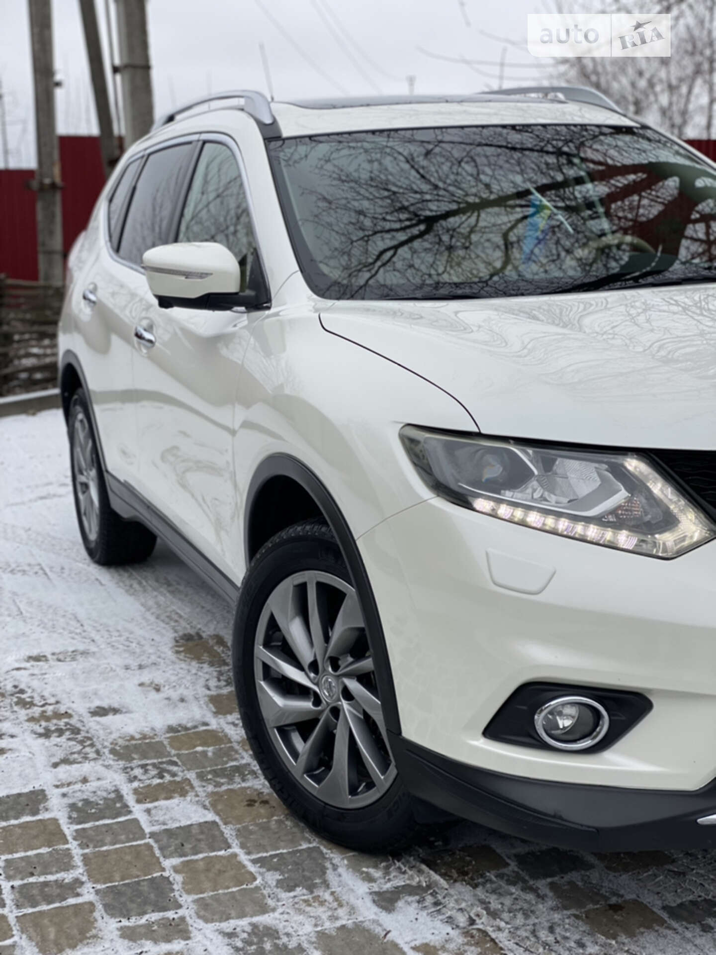 Nissan X-Trail 2015 VIN JN1TANT32U0000644 фото оголошення 30 з 65