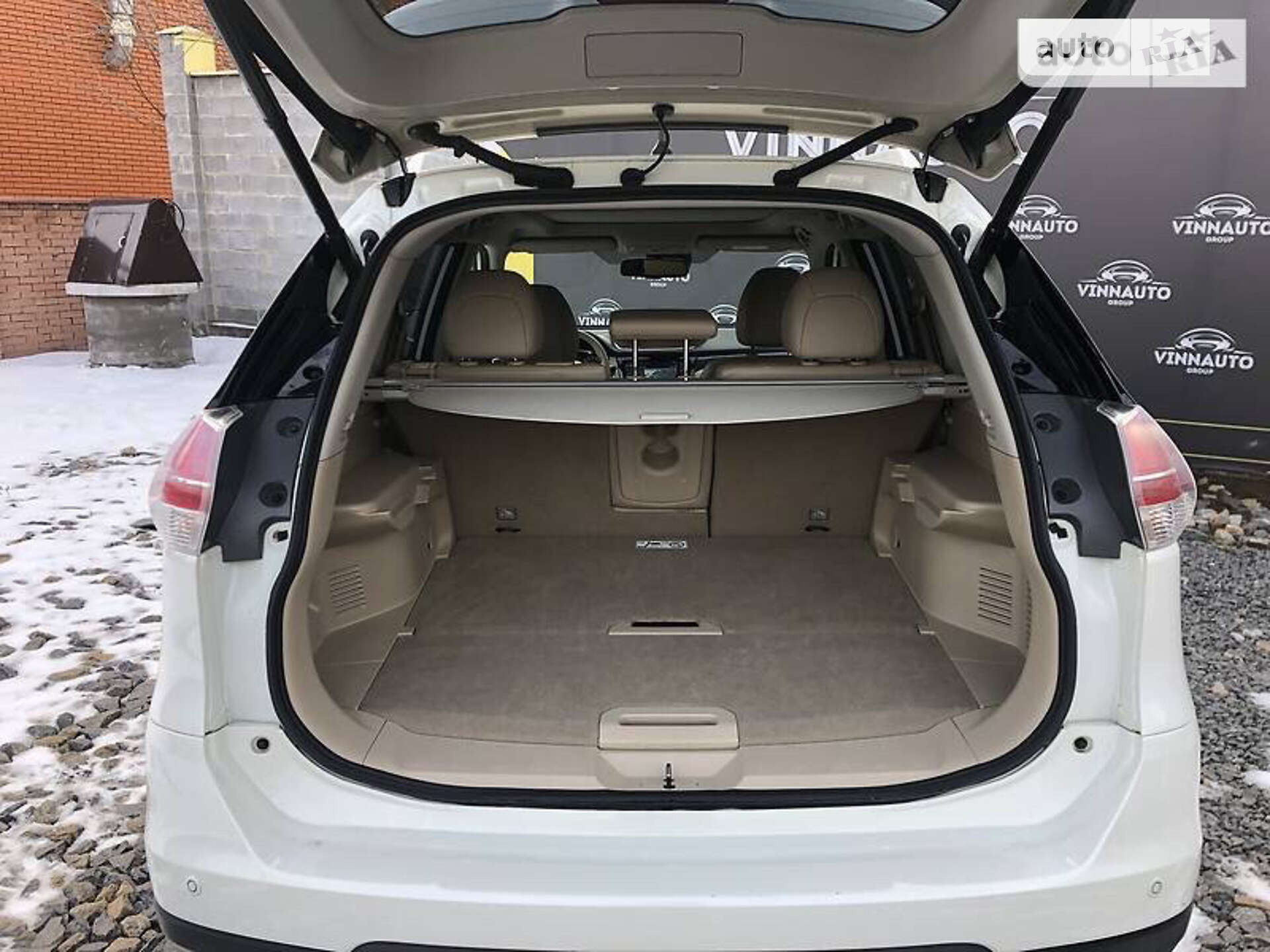 Nissan X-Trail 2015 VIN JN1TANT32U0000644 фото оголошення 45 з 65