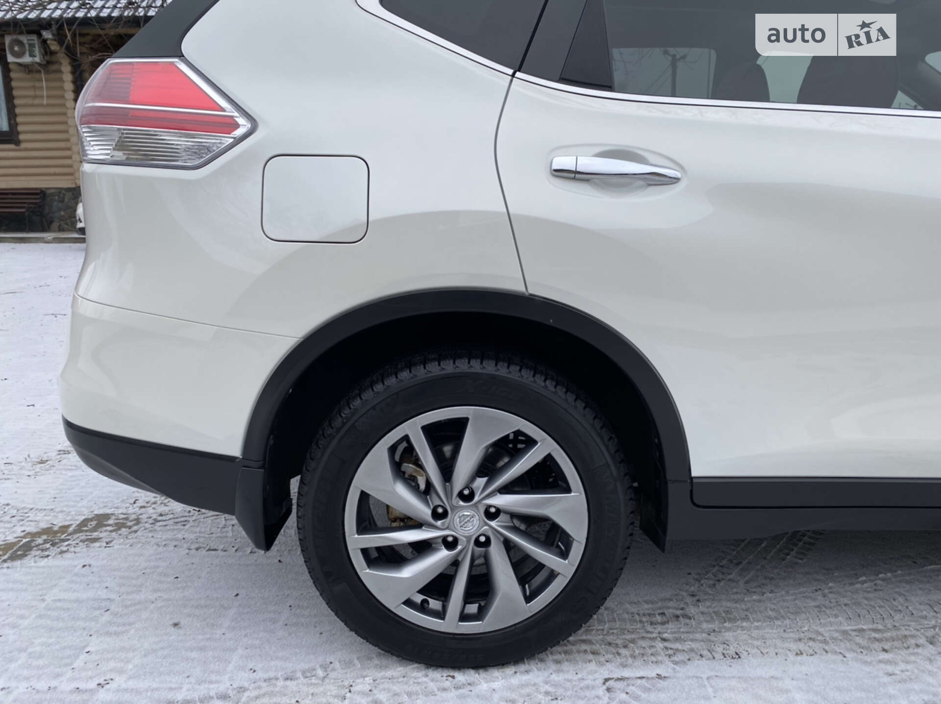 Nissan X-Trail 2015 VIN JN1TANT32U0000644 фото оголошення 36 з 65