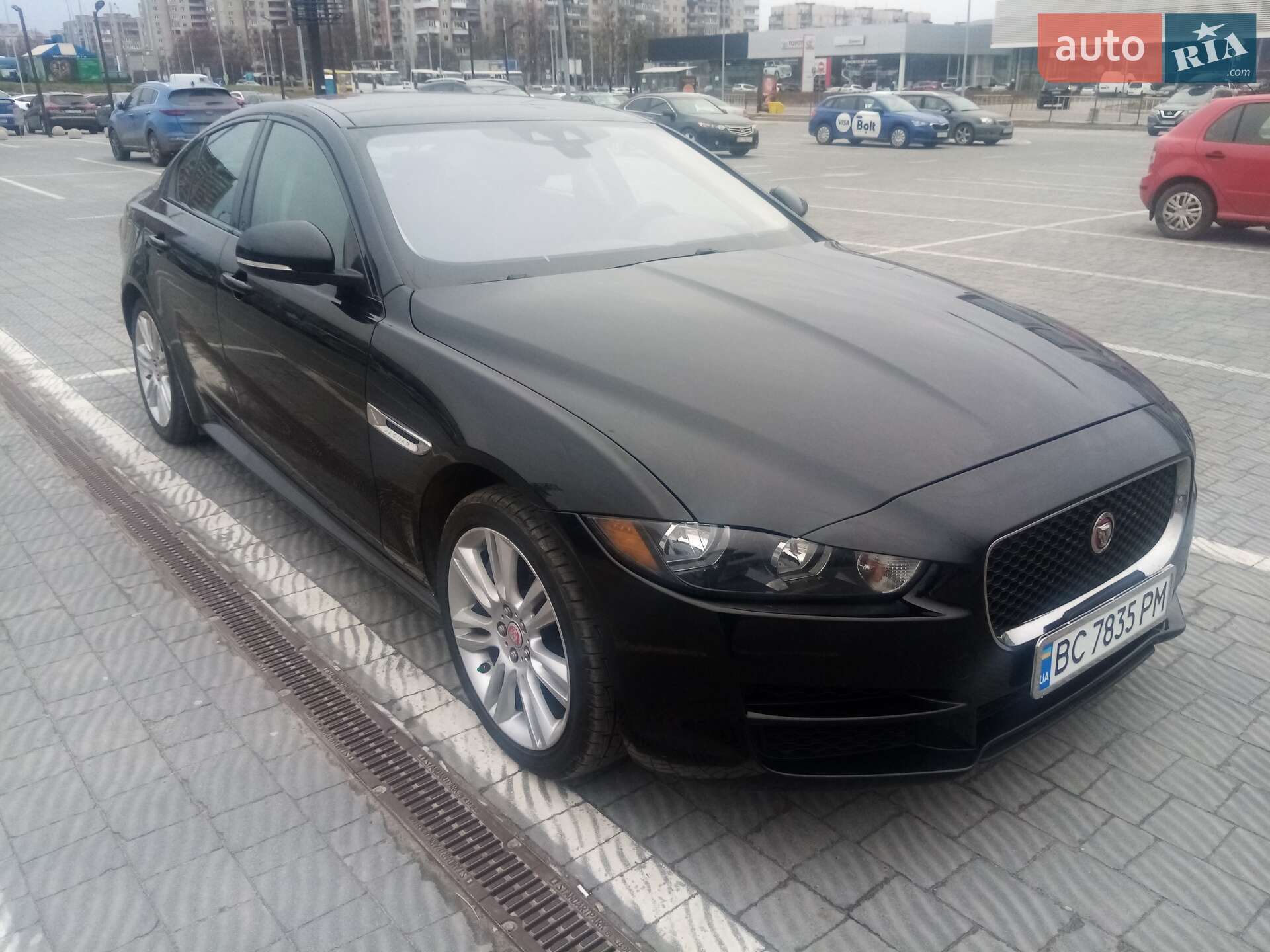 Jaguar XE 2019 VIN SAJAS4FX1KCP52772 фото оголошення 35 з 49