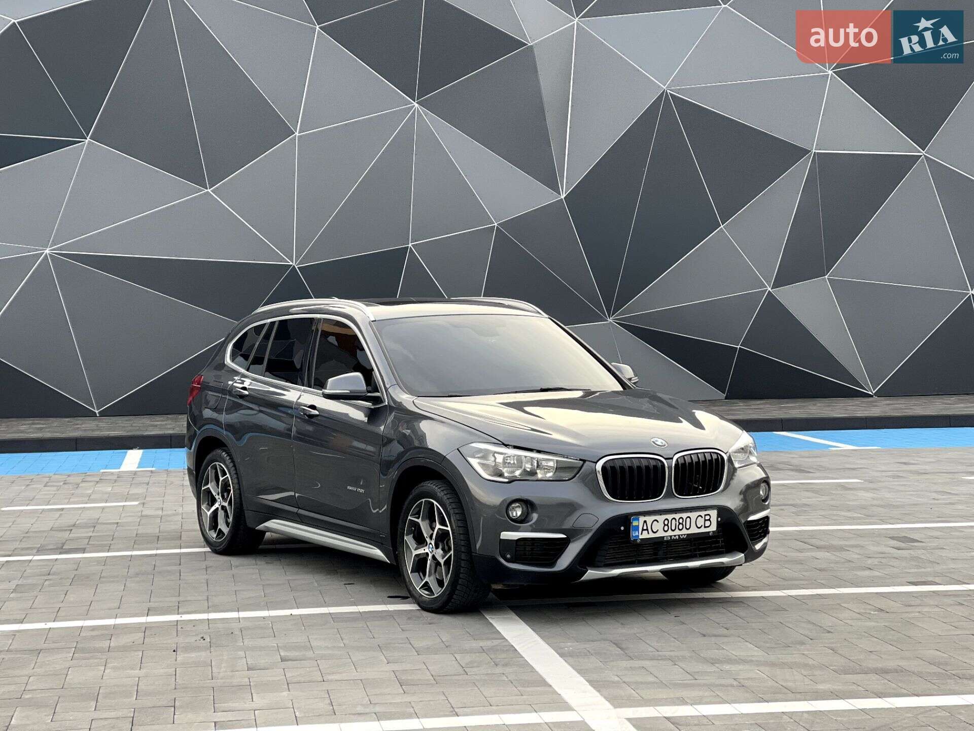 BMW X1 2016 VIN WBXHU7C3XHP924764 фото оголошення 16 з 56