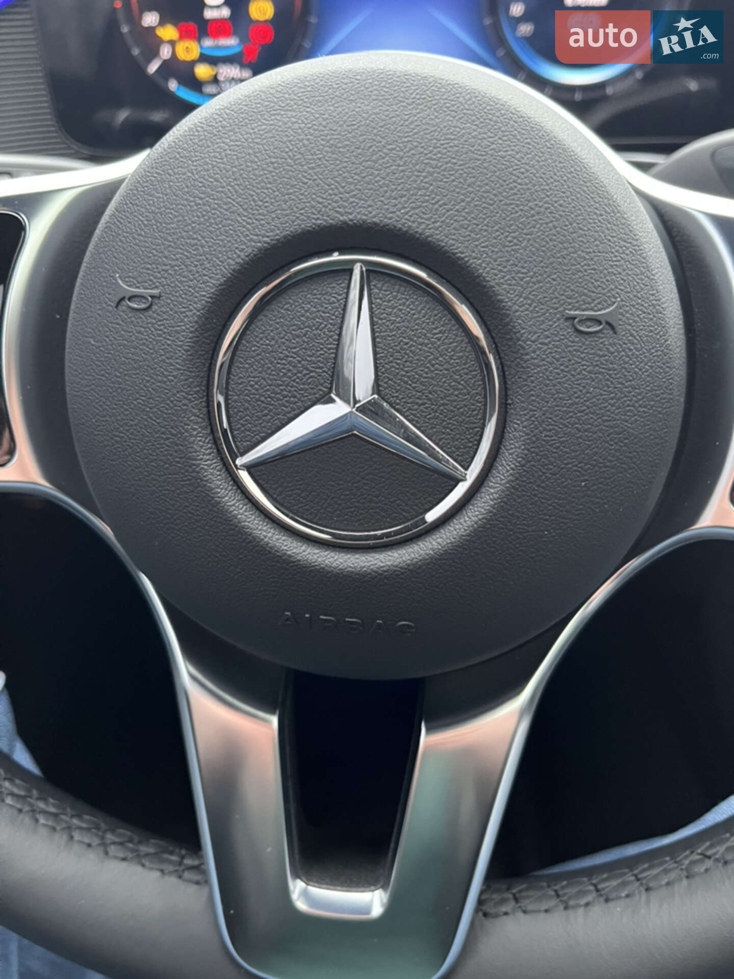Mercedes-Benz EQC 2022 VIN W1K8P9AB3PF053033 фото оголошення 3 з 26