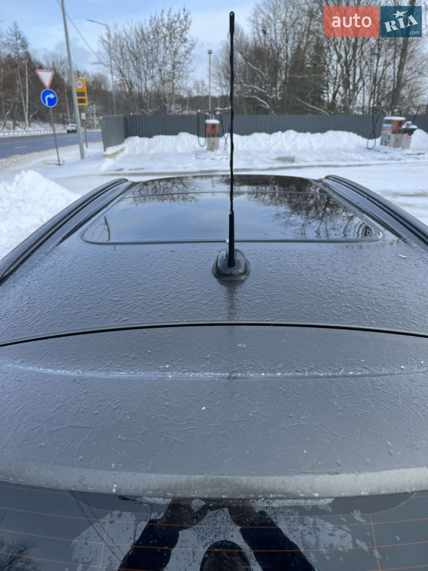 Mini Countryman 2014 VIN WMWZC3C58EWP28741 фото оголошення 23 з 32