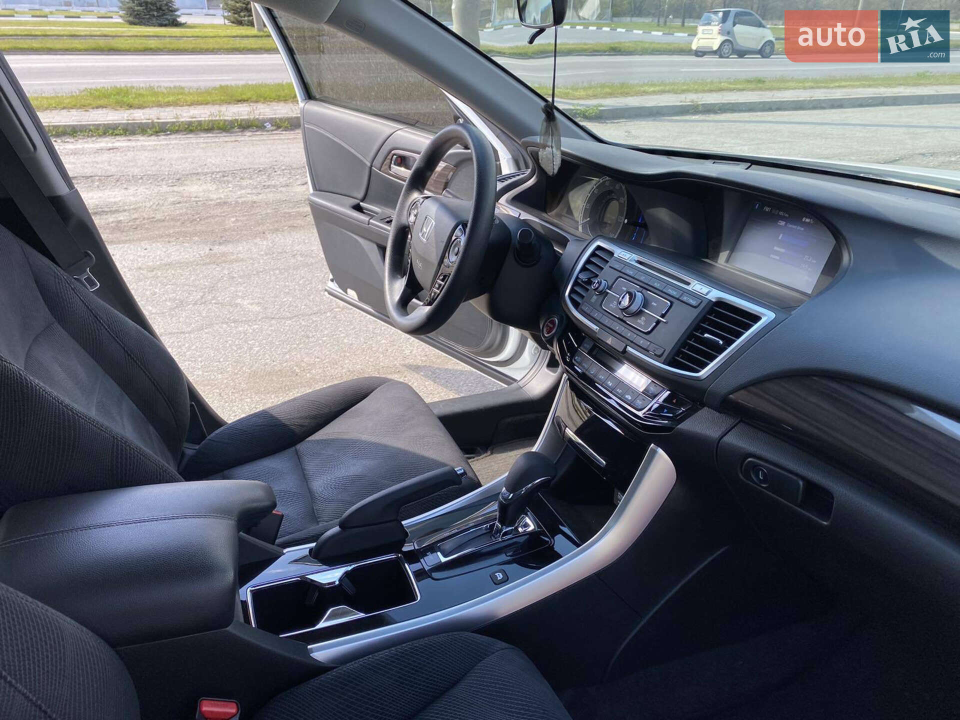 Honda Accord 2016 VIN JHMCR6F35HC015965 фото оголошення 14 з 14