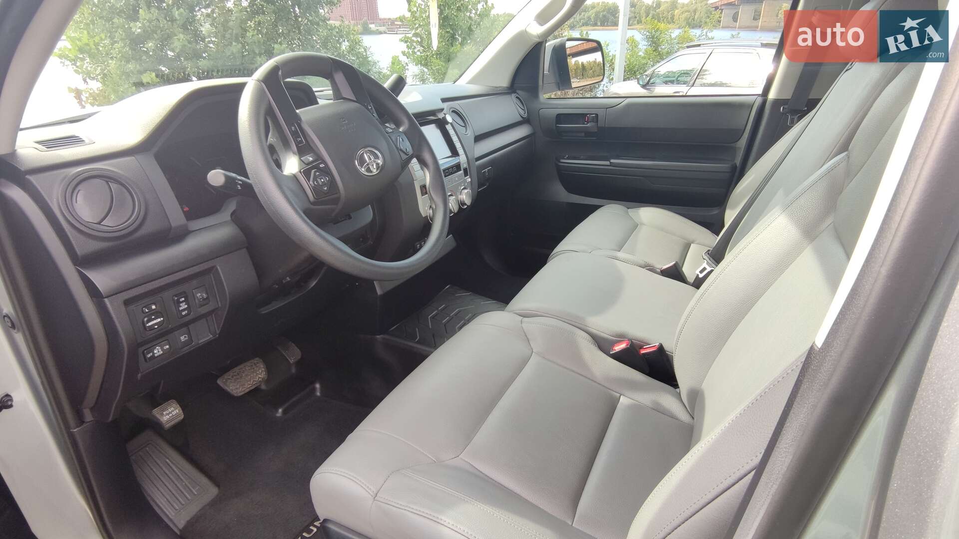 Toyota Tundra 2021 VIN 5TFTY5F14MX011924 фото оголошення 14 з 25