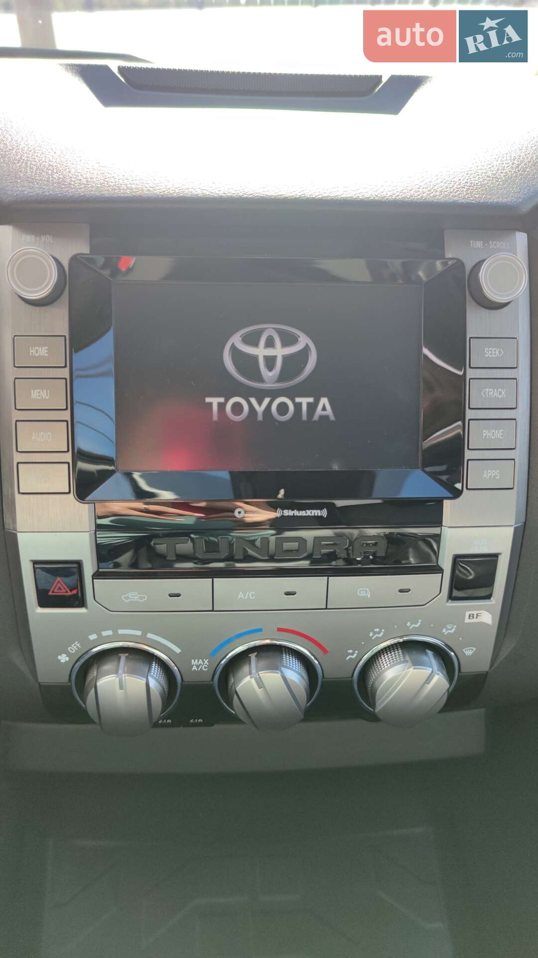Toyota Tundra 2021 VIN 5TFTY5F14MX011924 фото оголошення 18 з 25