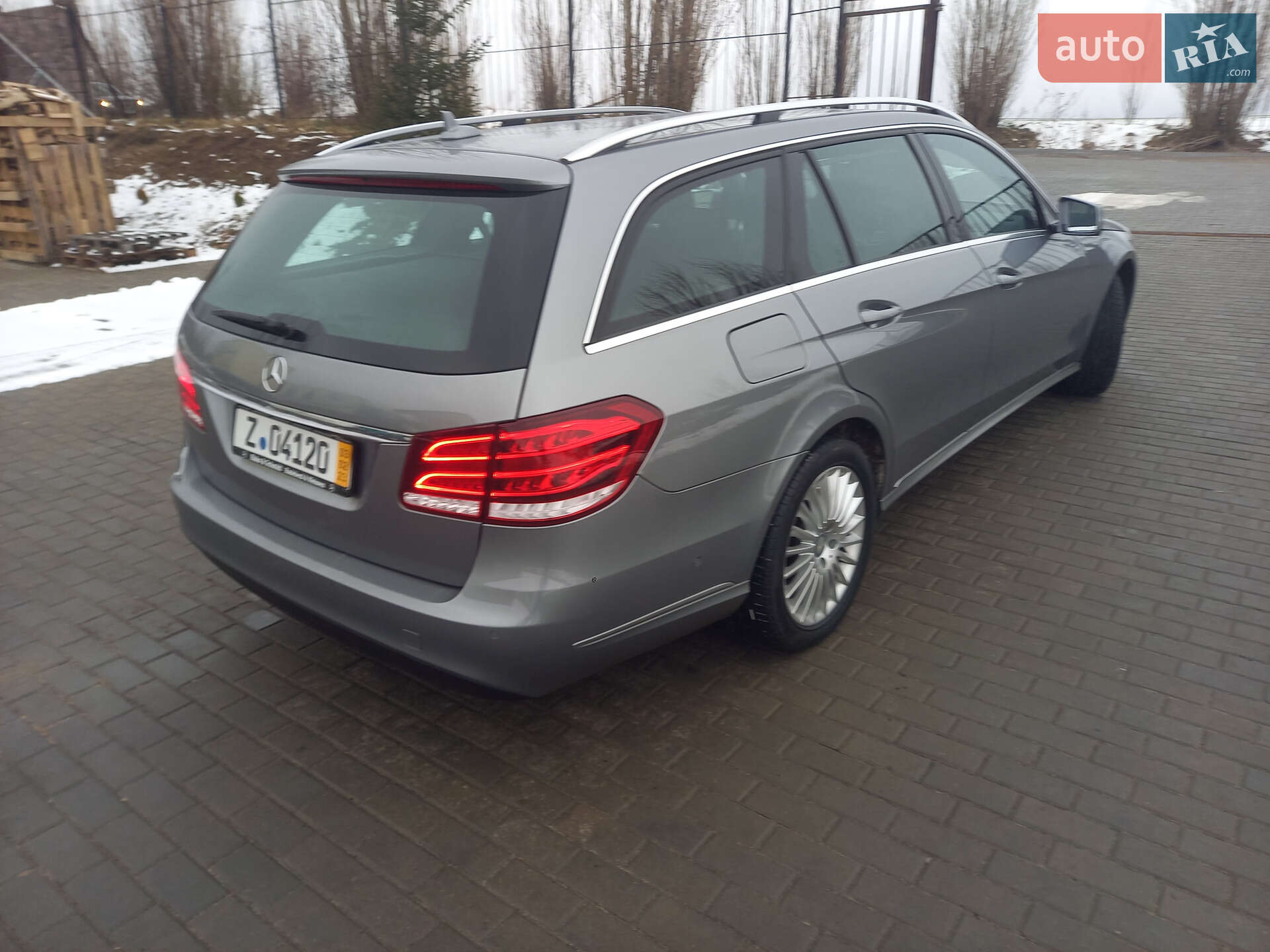 Mercedes-Benz E-Class 2014 VIN WDD2122051B009711 фото оголошення 2 з 30
