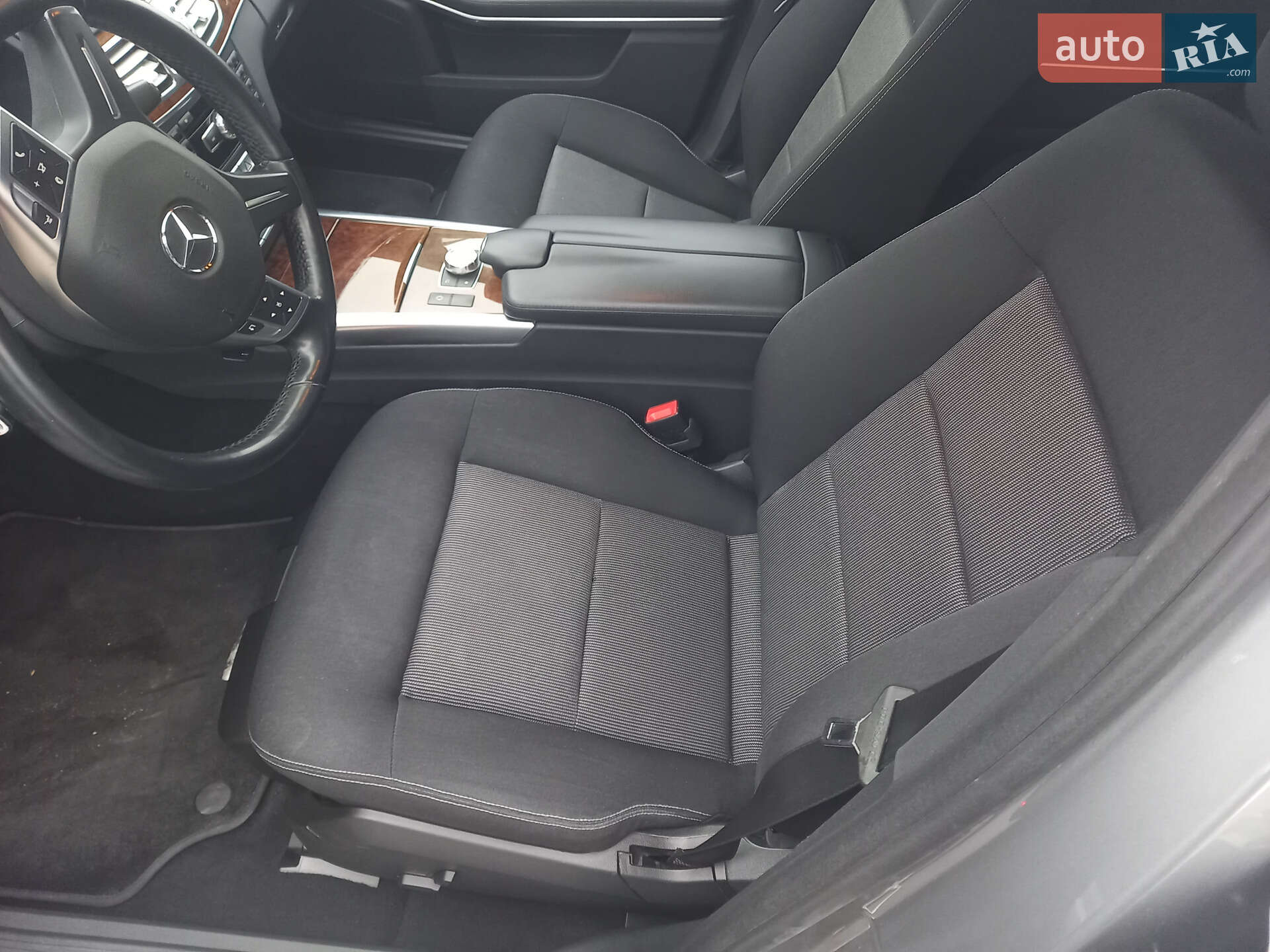 Mercedes-Benz E-Class 2014 VIN WDD2122051B009711 фото оголошення 12 з 30