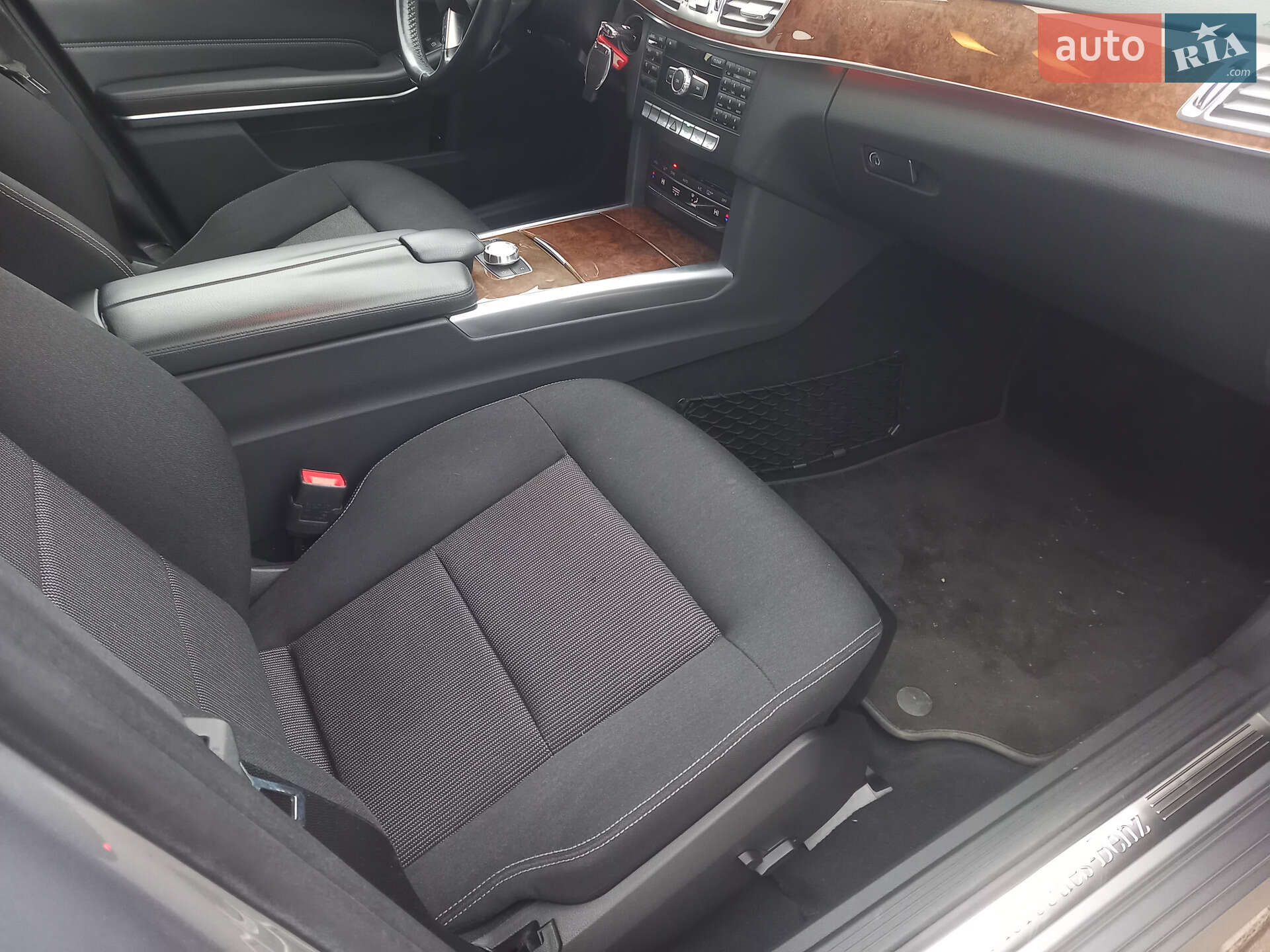 Mercedes-Benz E-Class 2014 VIN WDD2122051B009711 фото оголошення 11 з 30