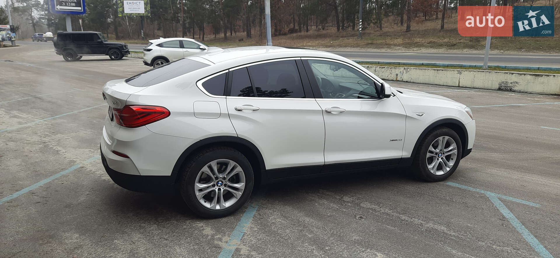 BMW X4 2016 VIN 5UXXW3C55G0R22701 фото оголошення 5 з 40