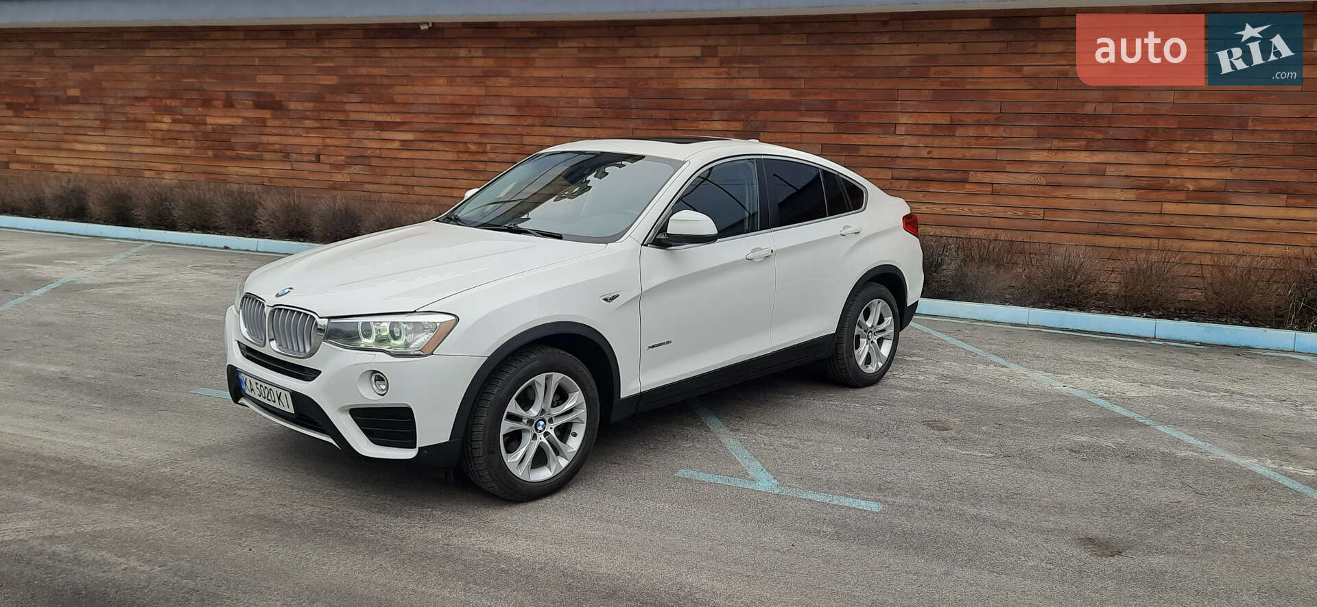 BMW X4 2016 VIN 5UXXW3C55G0R22701 фото оголошення 6 з 40