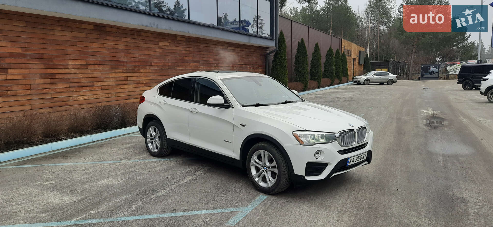BMW X4 2016 VIN 5UXXW3C55G0R22701 фото оголошення 8 з 40