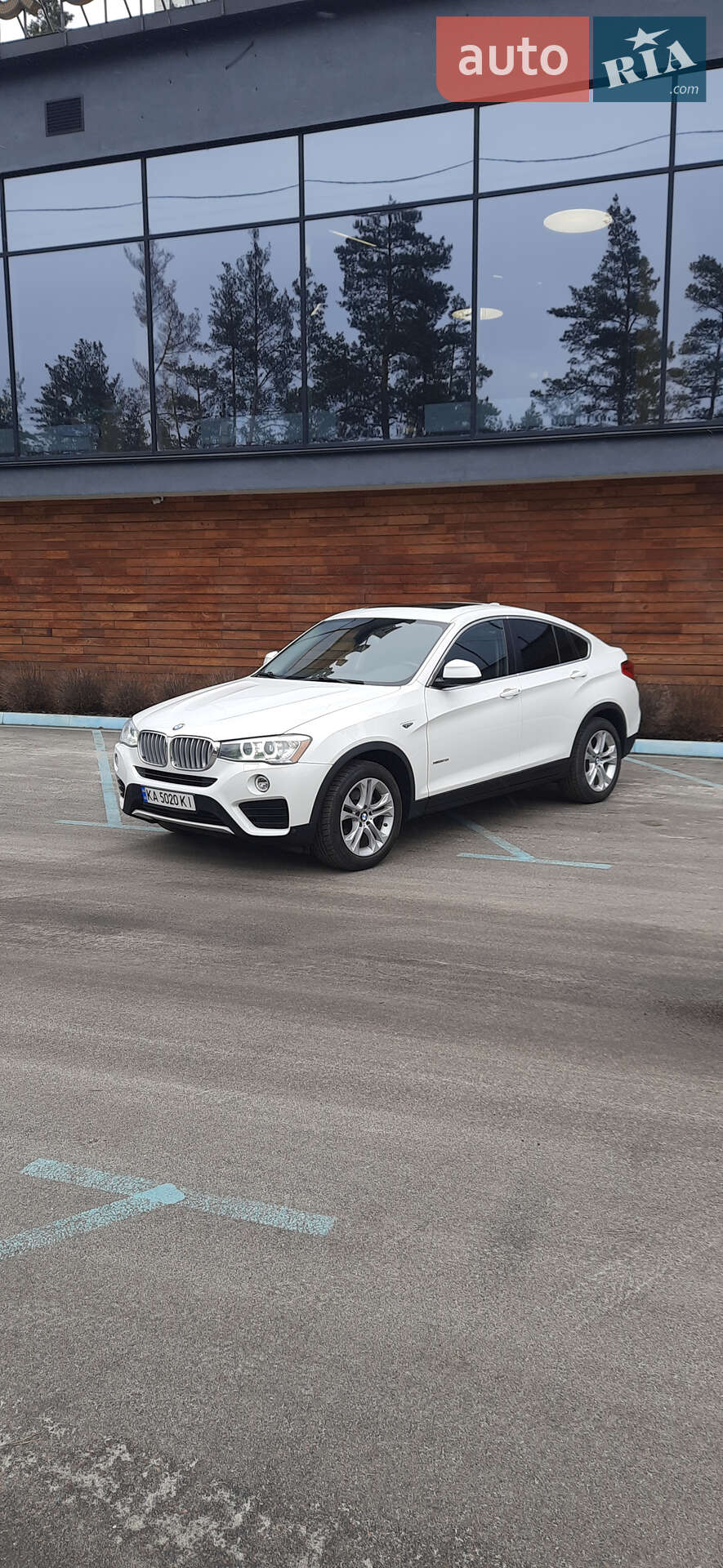 BMW X4 2016 VIN 5UXXW3C55G0R22701 фото оголошення 12 з 40