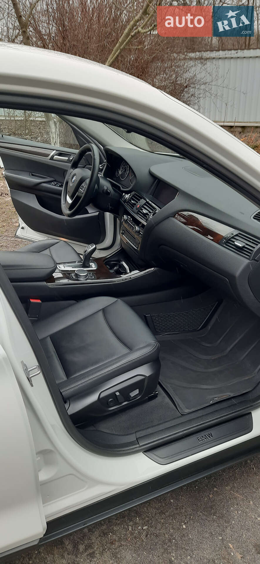 BMW X4 2016 VIN 5UXXW3C55G0R22701 фото оголошення 30 з 40