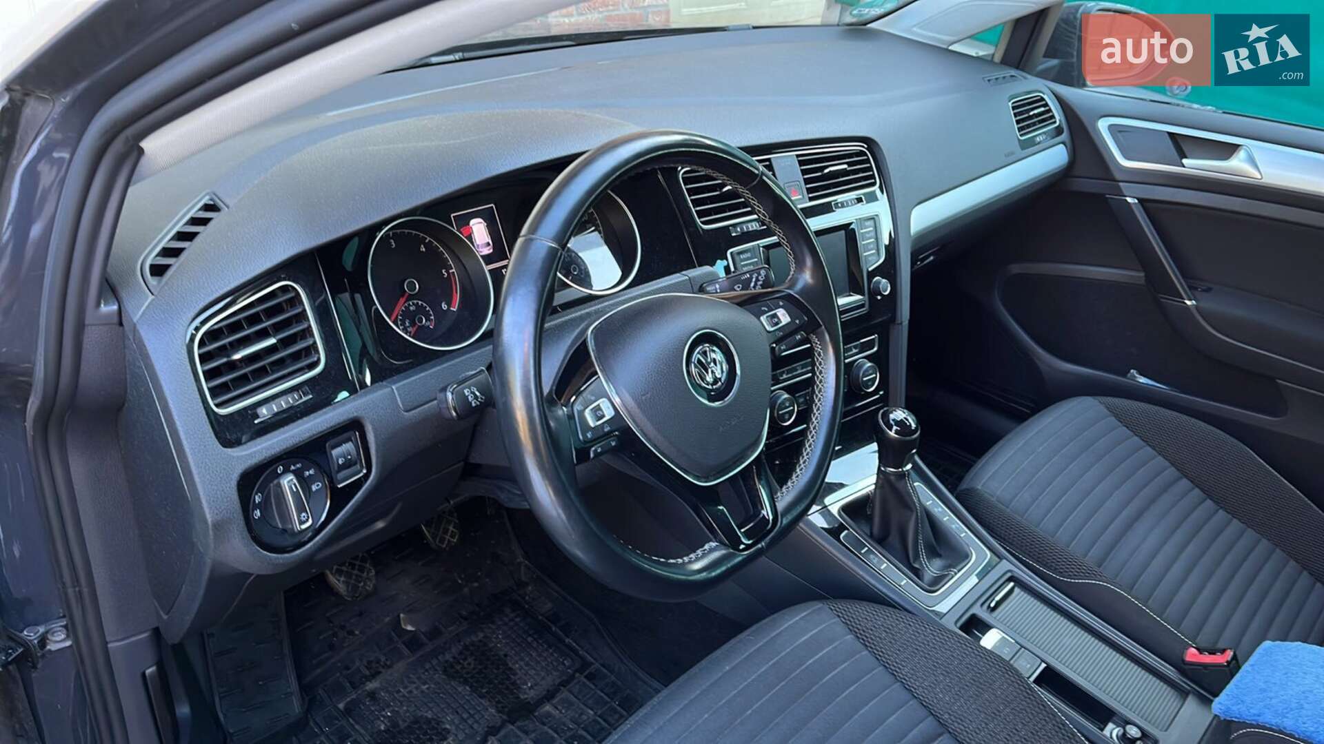 Volkswagen Golf 2014 VIN WVWZZZAUZFP524341 фото оголошення 6 з 39