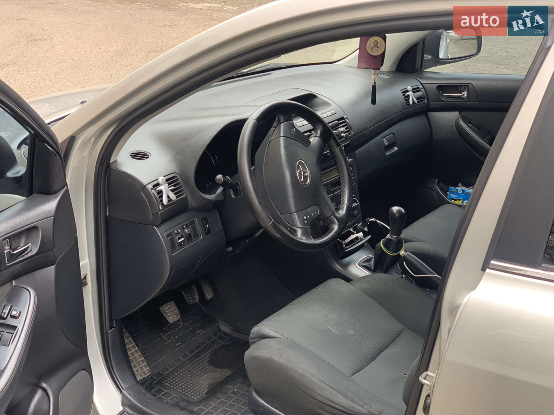 Toyota Avensis 2005 VIN SB1EW56L10E122697 фото оголошення 3 з 7