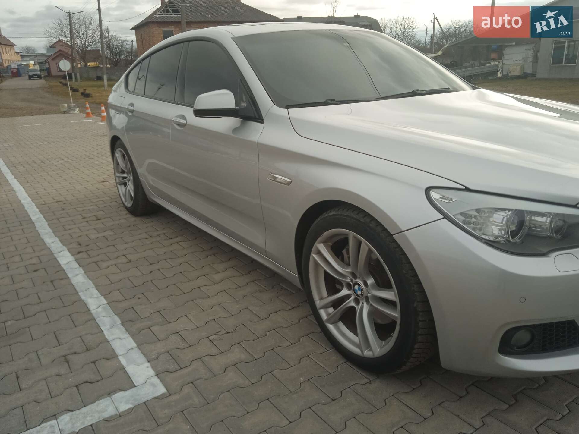 BMW 5 Series GT 2012 VIN WBASN2C56CC202354 фото оголошення 2 з 15