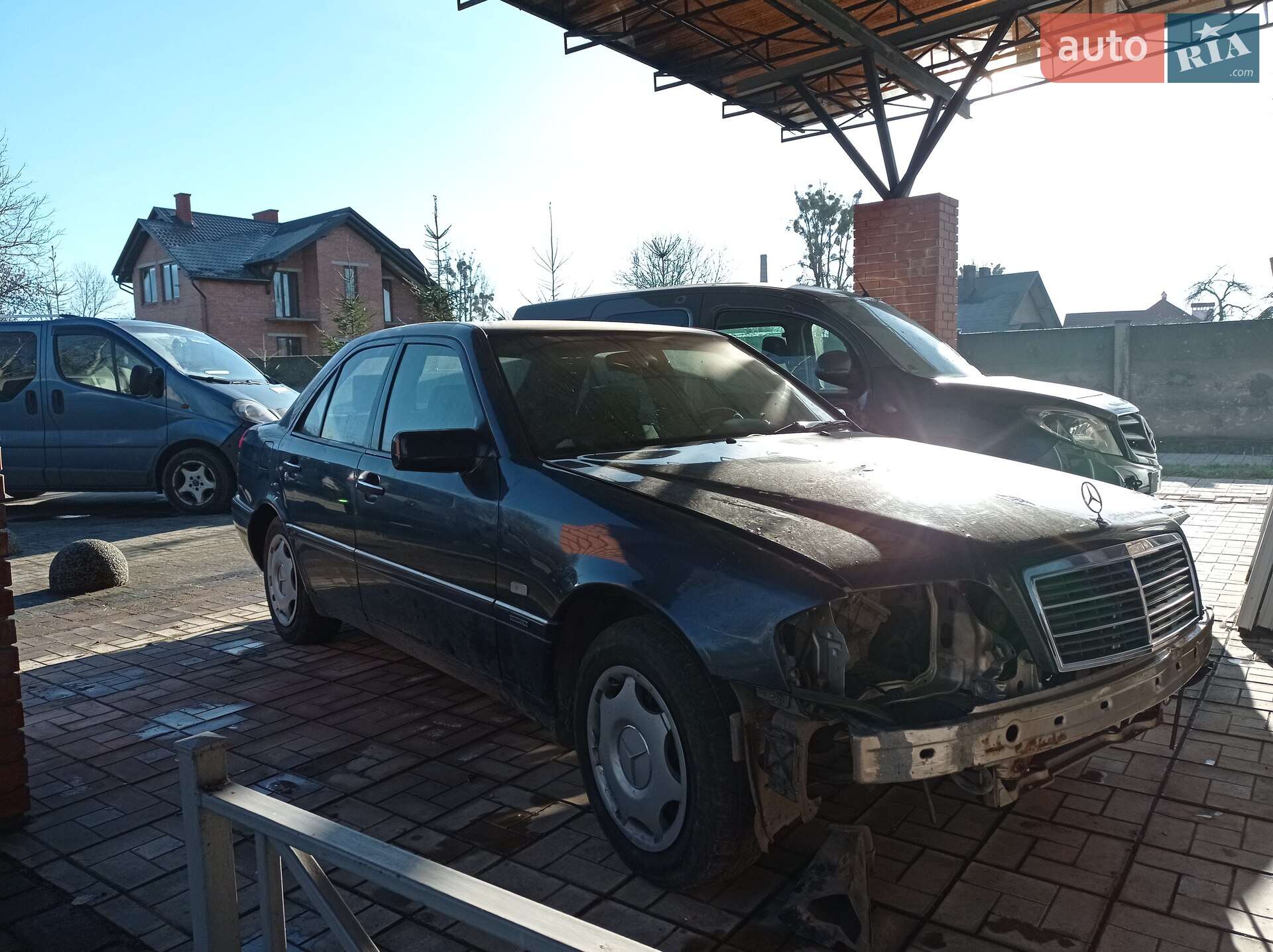 Mercedes-Benz C-Class 1996 VIN WDB2020181A425240 фото оголошення 2 з 7