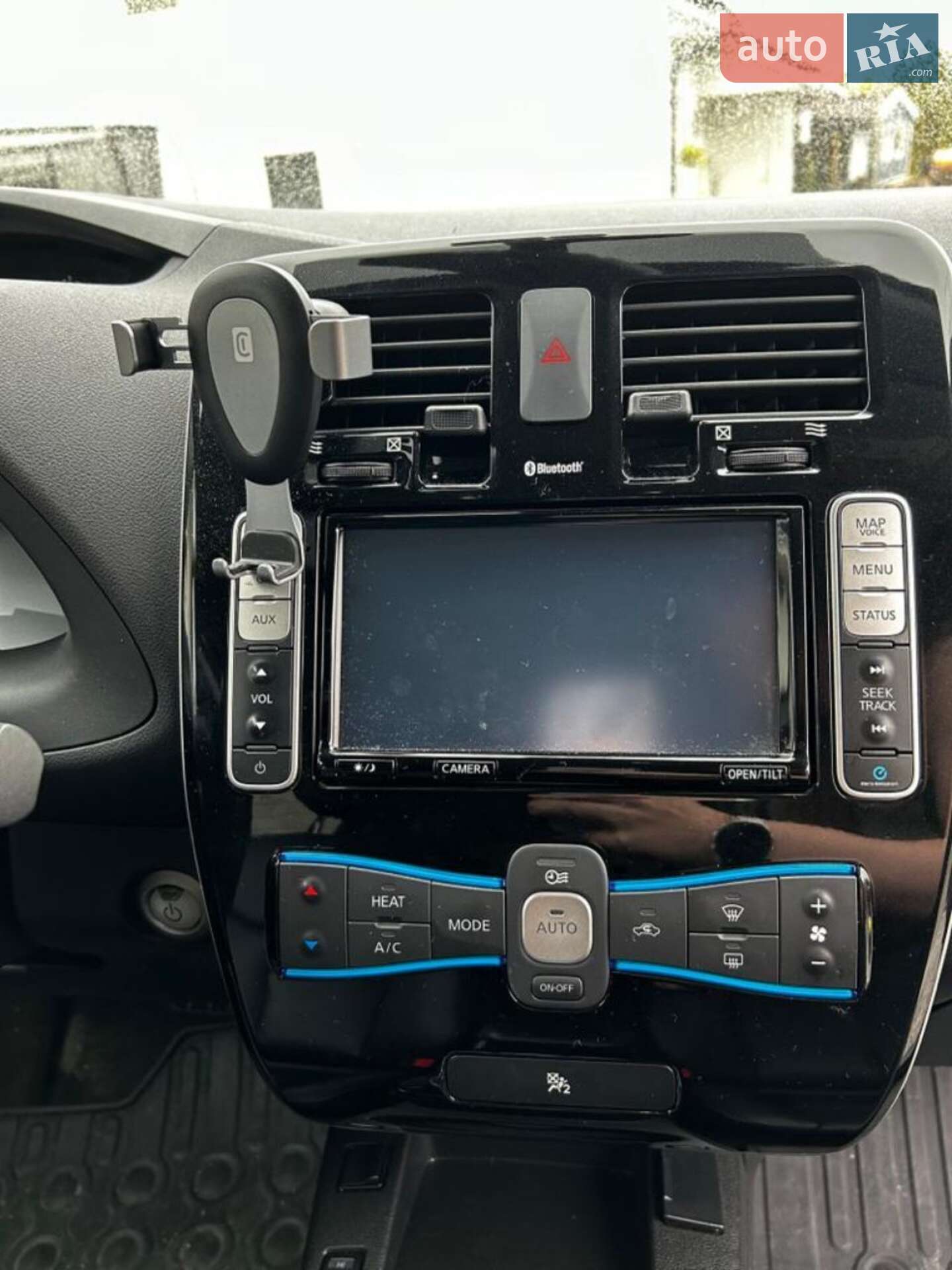 Nissan Leaf 2013 VIN SJNFAAZE0U6006730 фото оголошення 11 з 14
