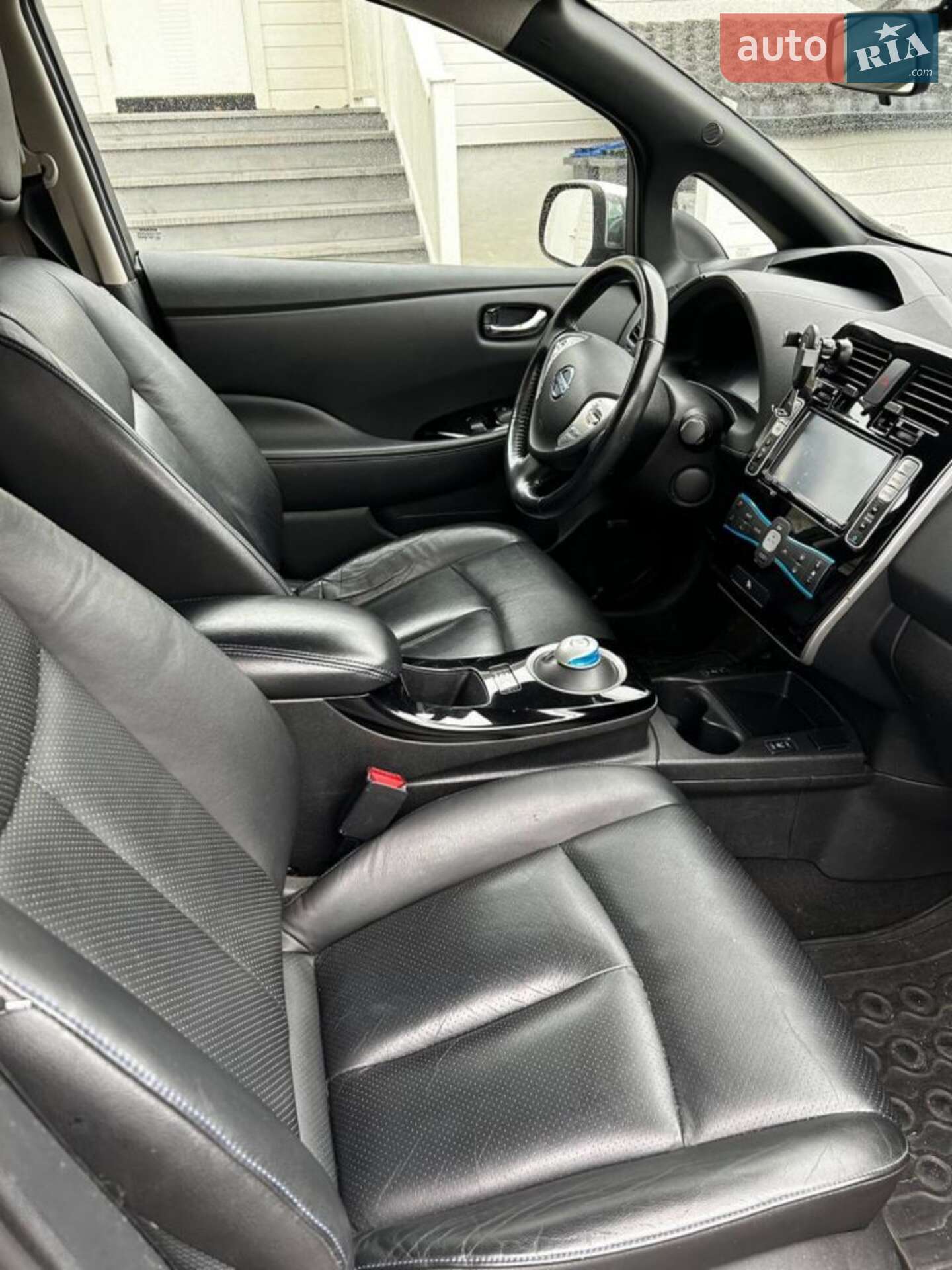 Nissan Leaf 2013 VIN SJNFAAZE0U6006730 фото оголошення 12 з 14