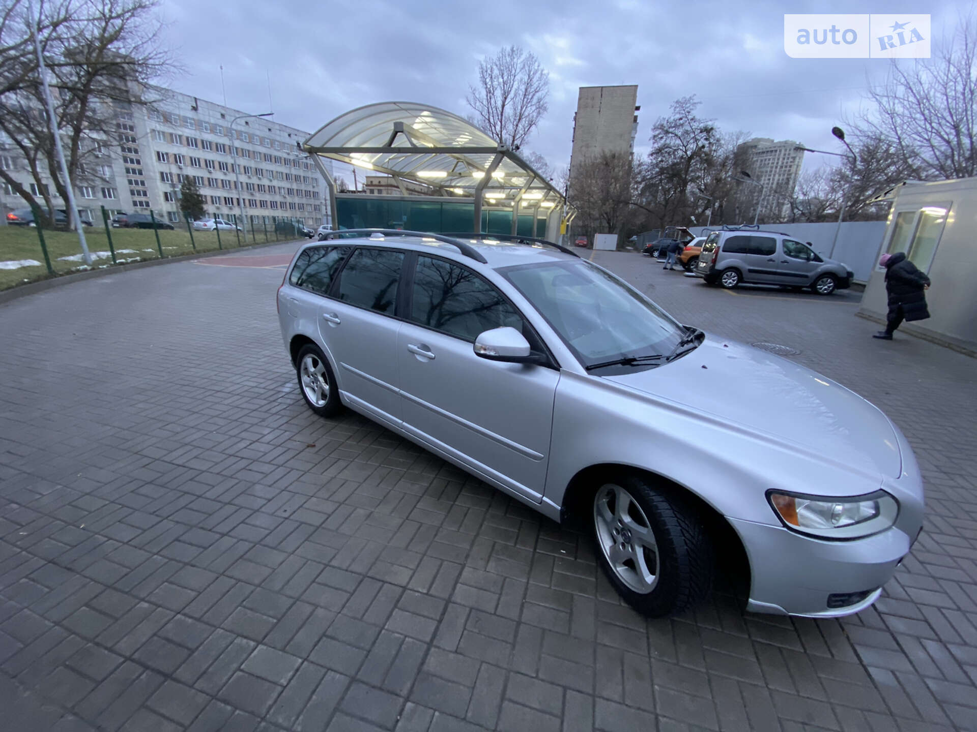 Volvo V50 2010 VIN YV1MW755BA2563591 фото оголошення 3 з 33